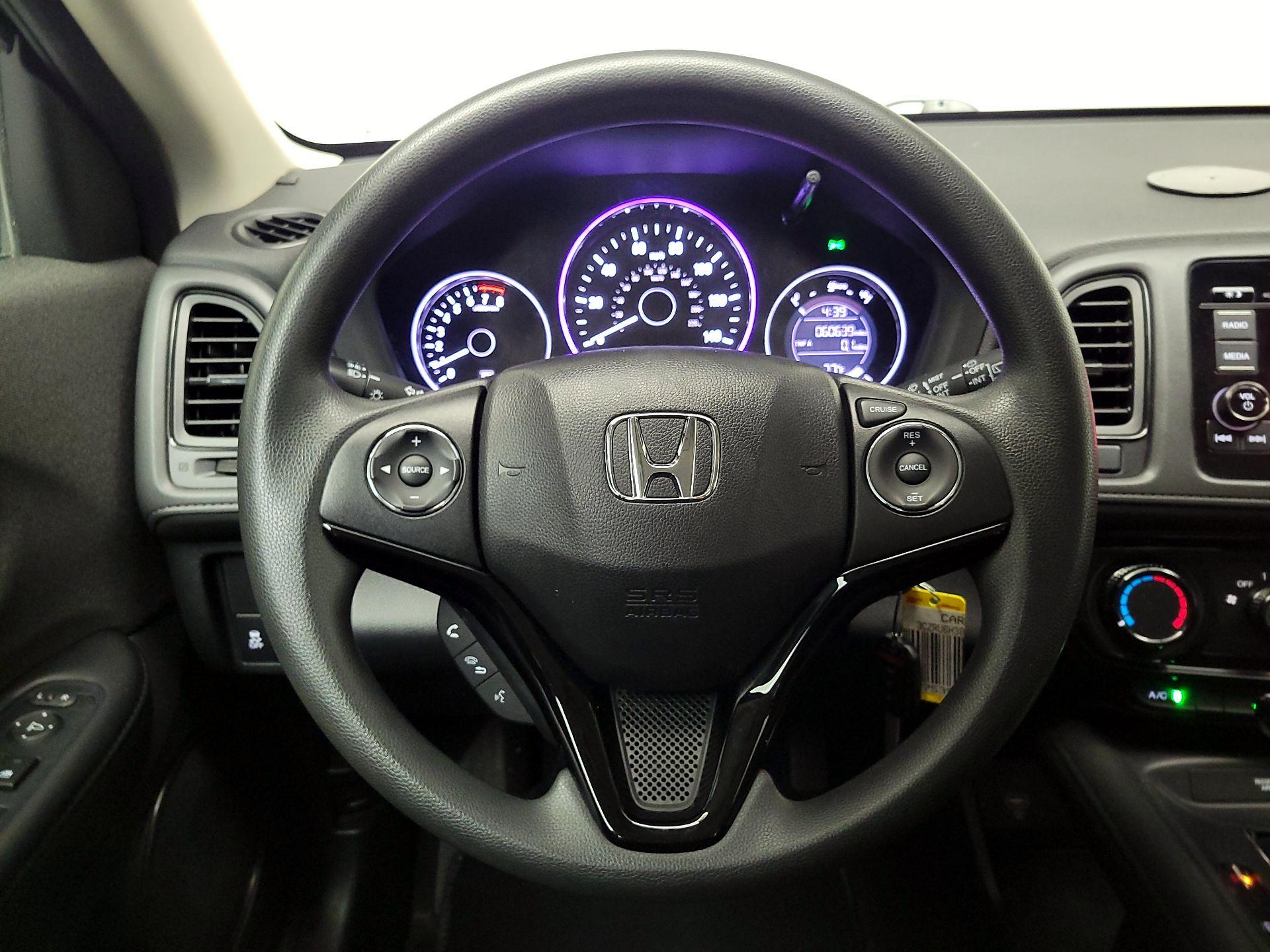 Thumbnail: 2019 Honda HR-V - 10