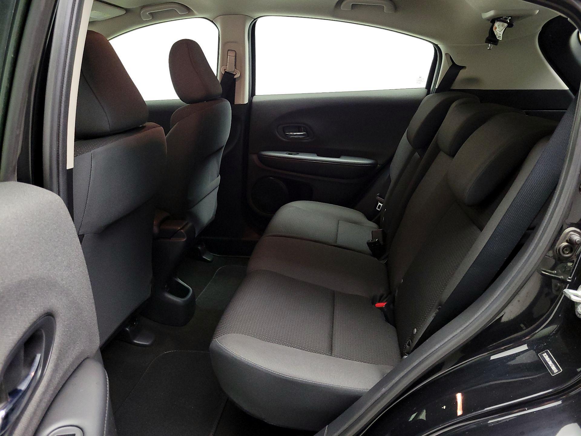 Thumbnail: 2019 Honda HR-V - 19