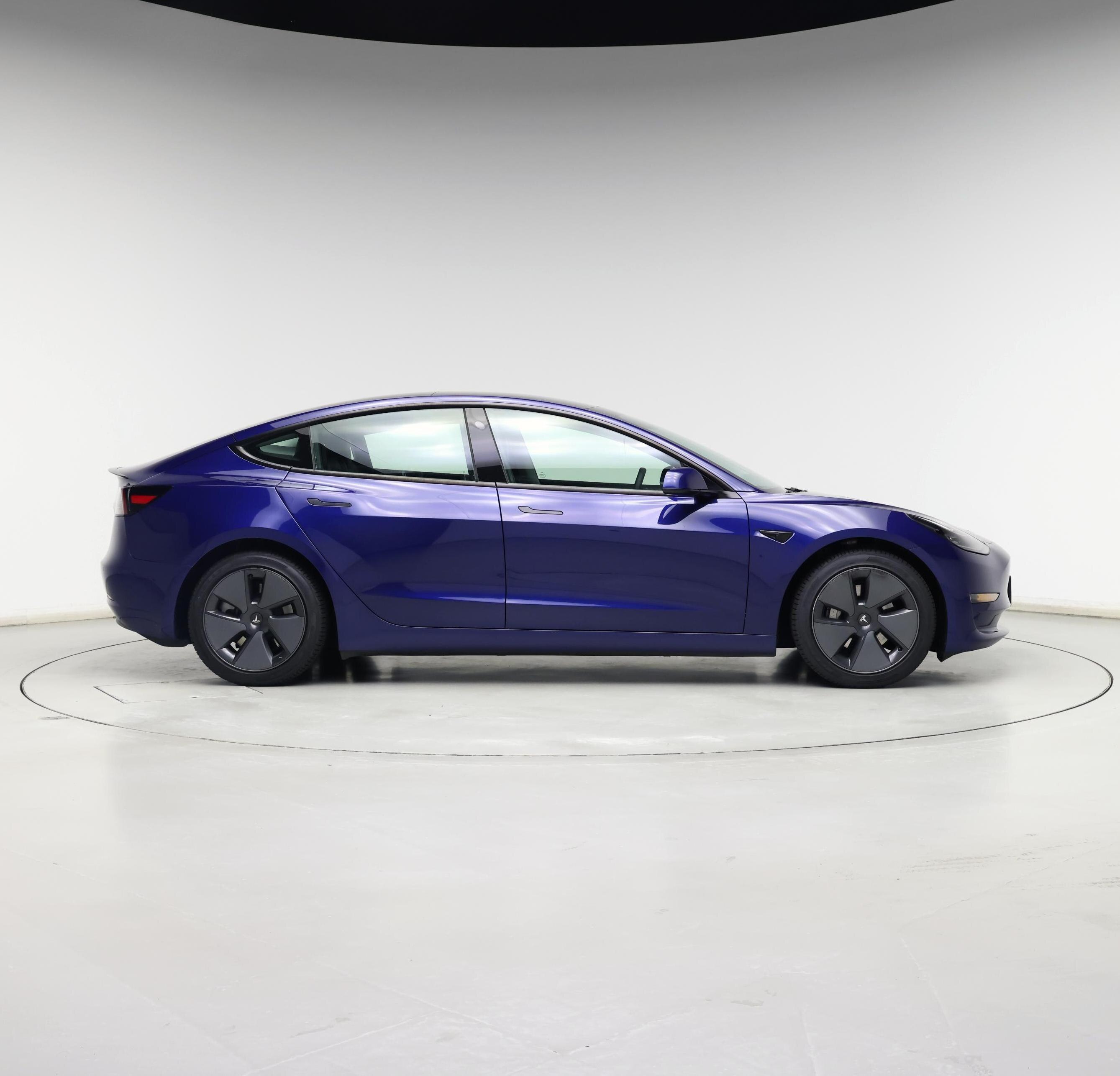 Thumbnail: 2021 Tesla Model 3 - 7