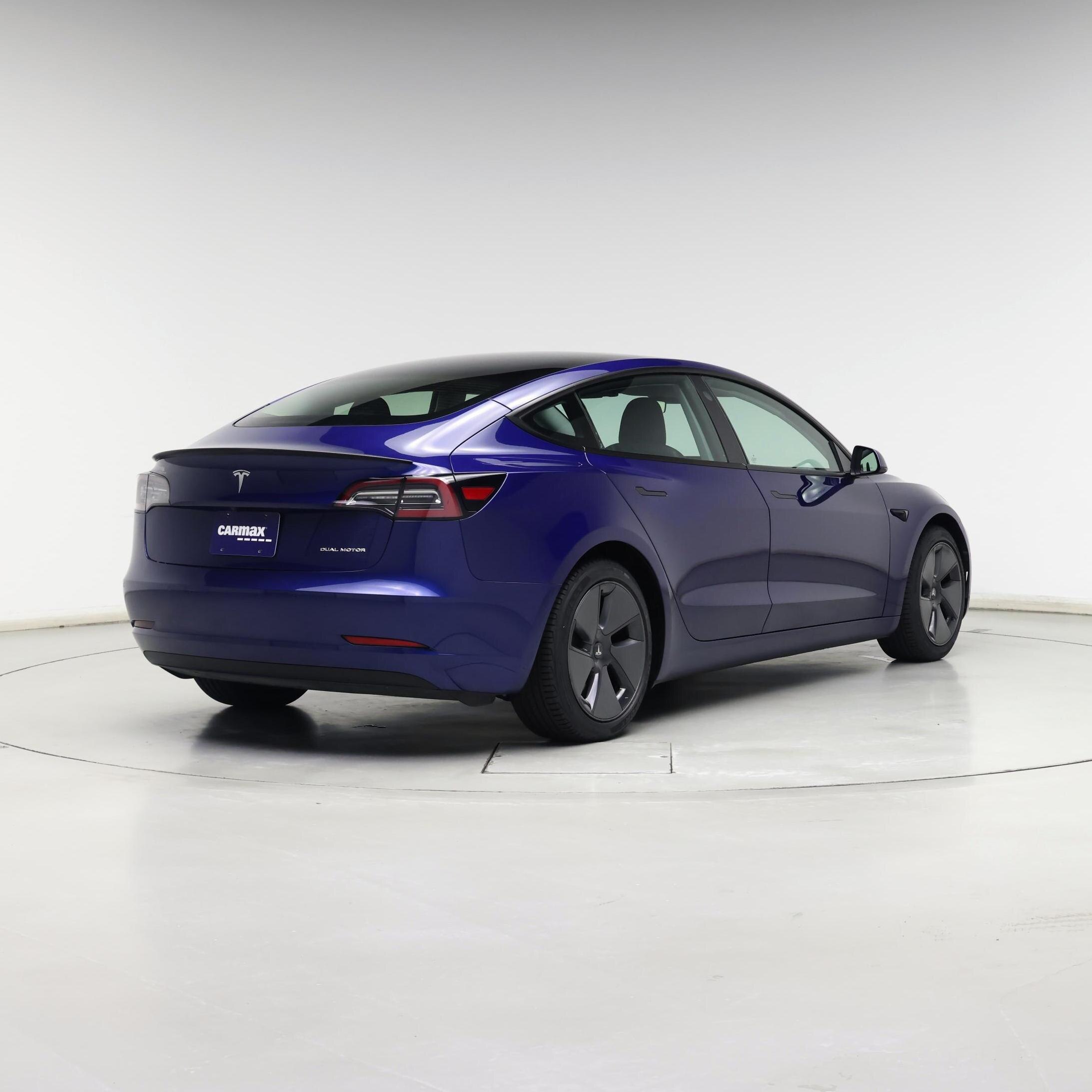 Thumbnail: 2021 Tesla Model 3 - 8