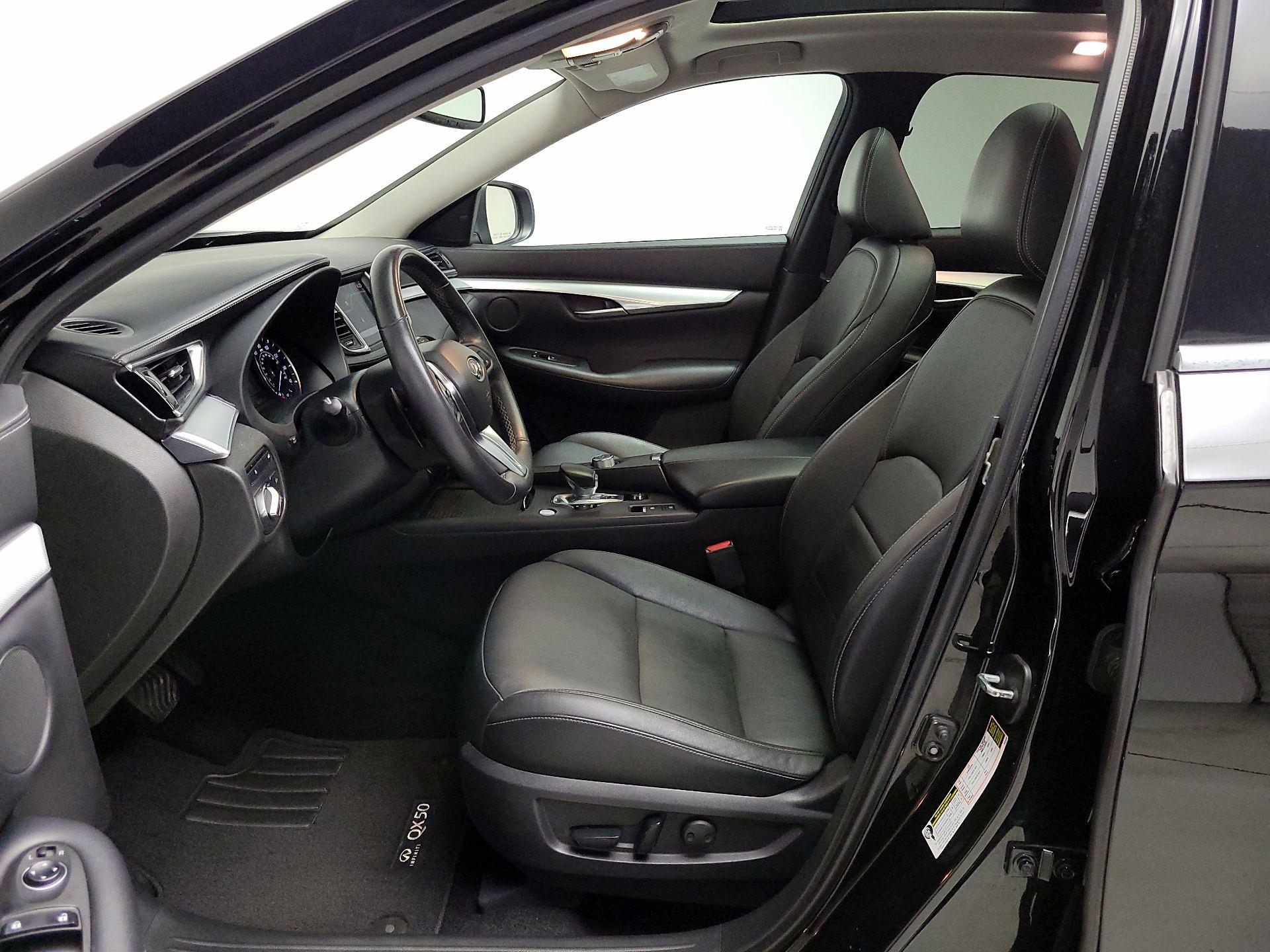 Thumbnail: 2020 INFINITI QX50 - 11