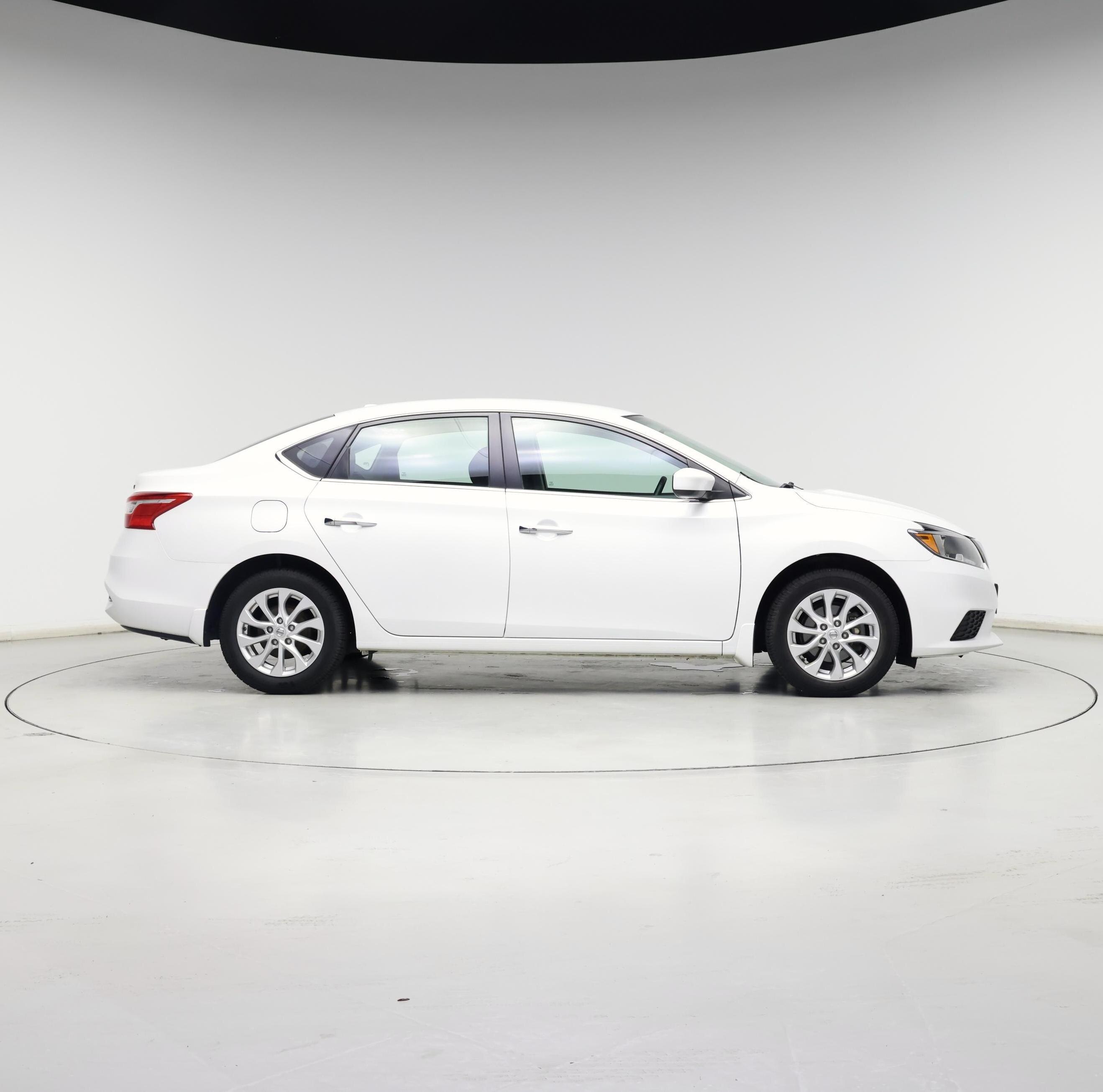 Thumbnail: 2019 Nissan Sentra - 7
