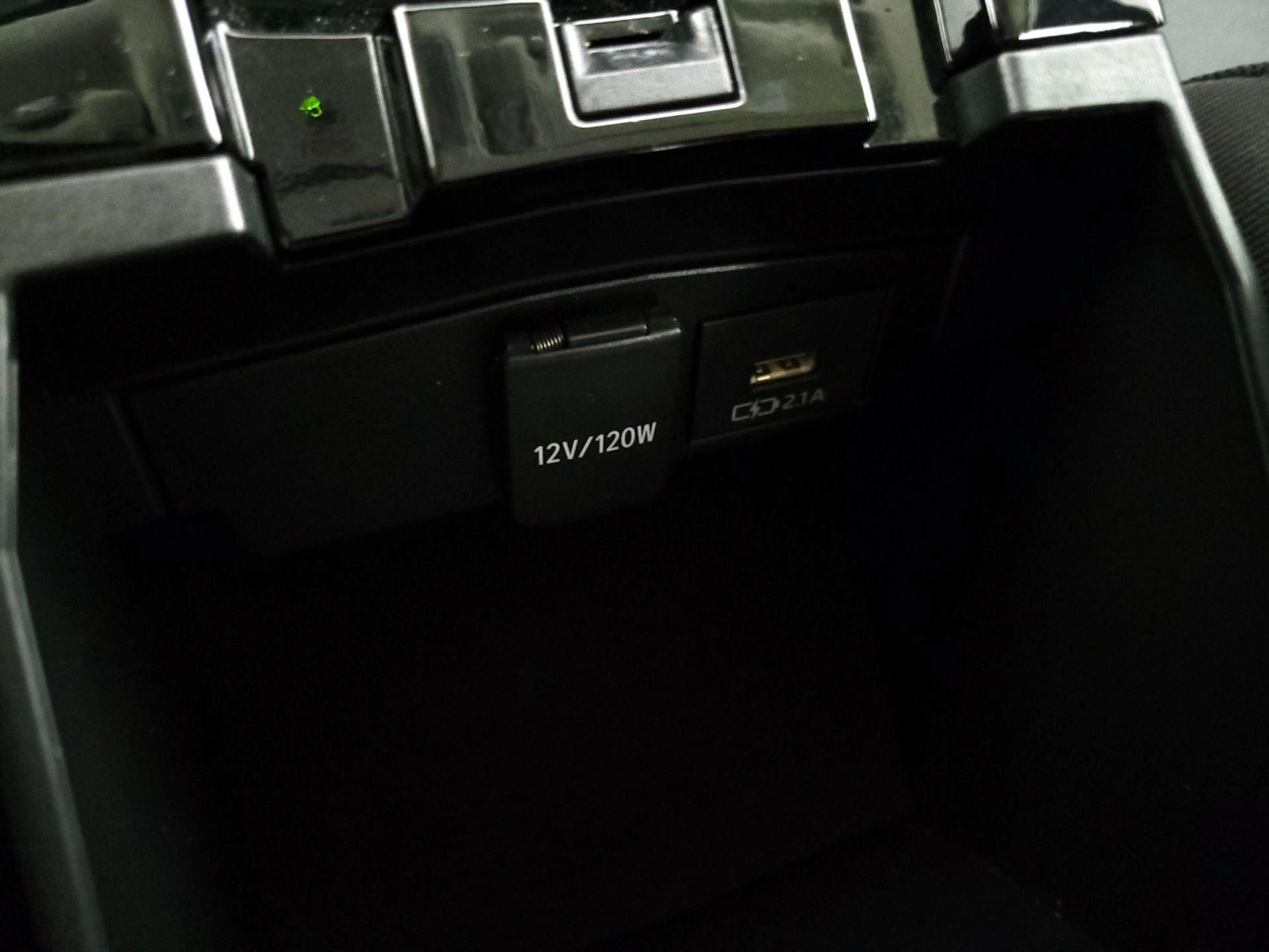 Thumbnail: 2021 Toyota Corolla - 18