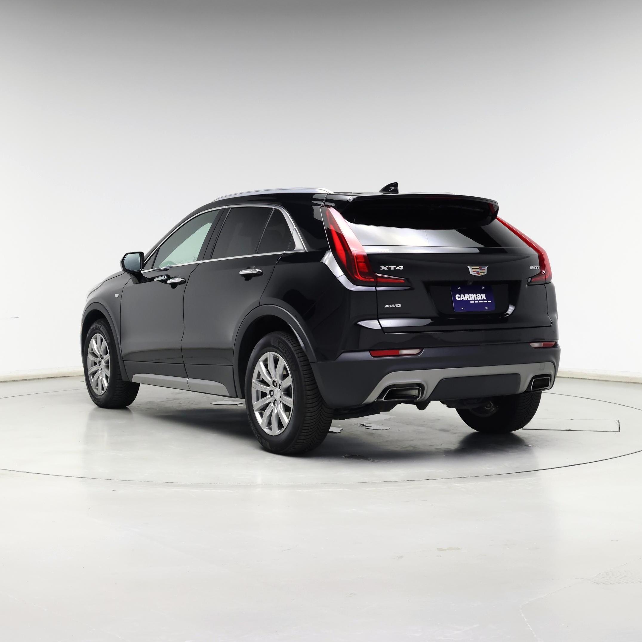 Thumbnail: 2019 Cadillac XT4 - 2