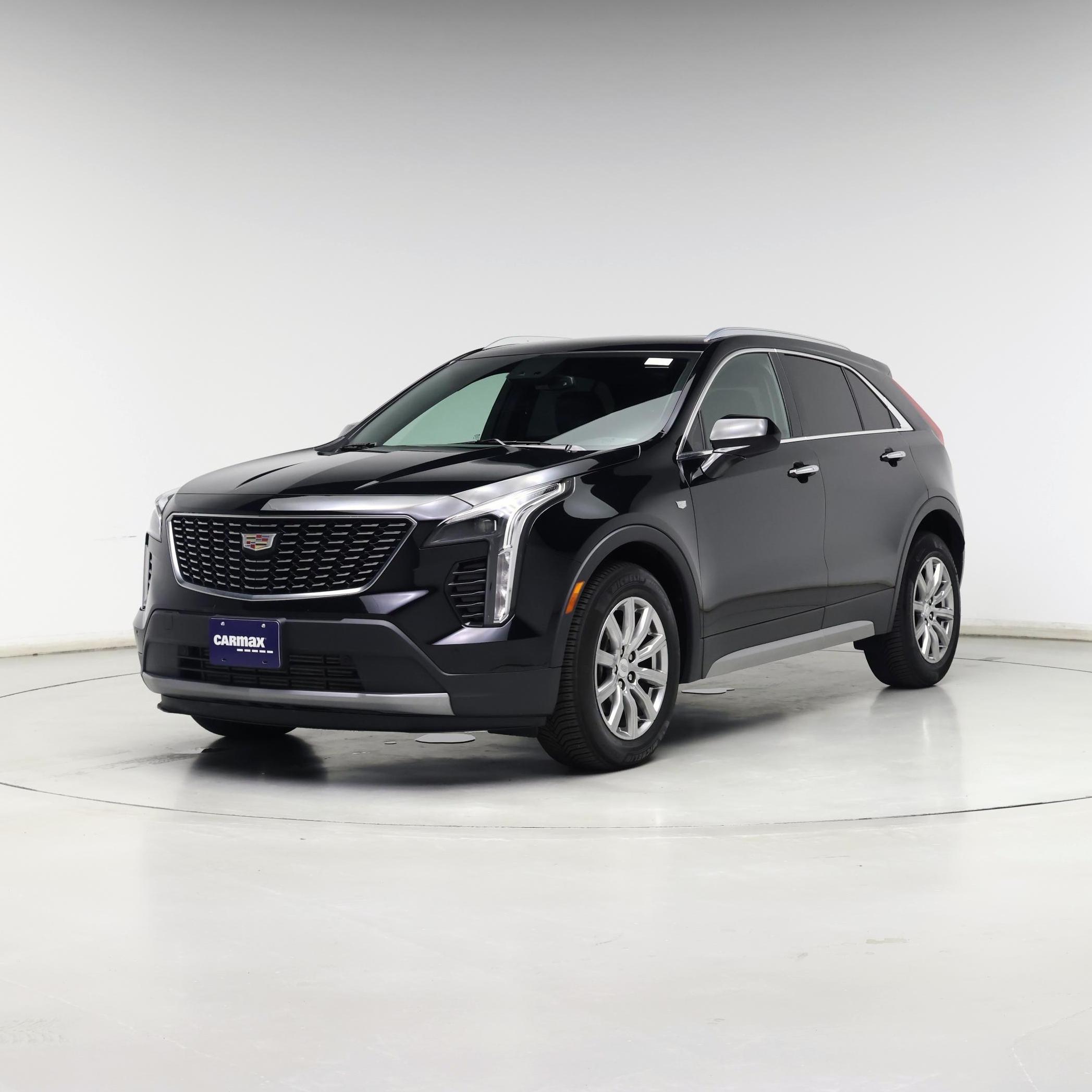 Thumbnail: 2019 Cadillac XT4 - 4