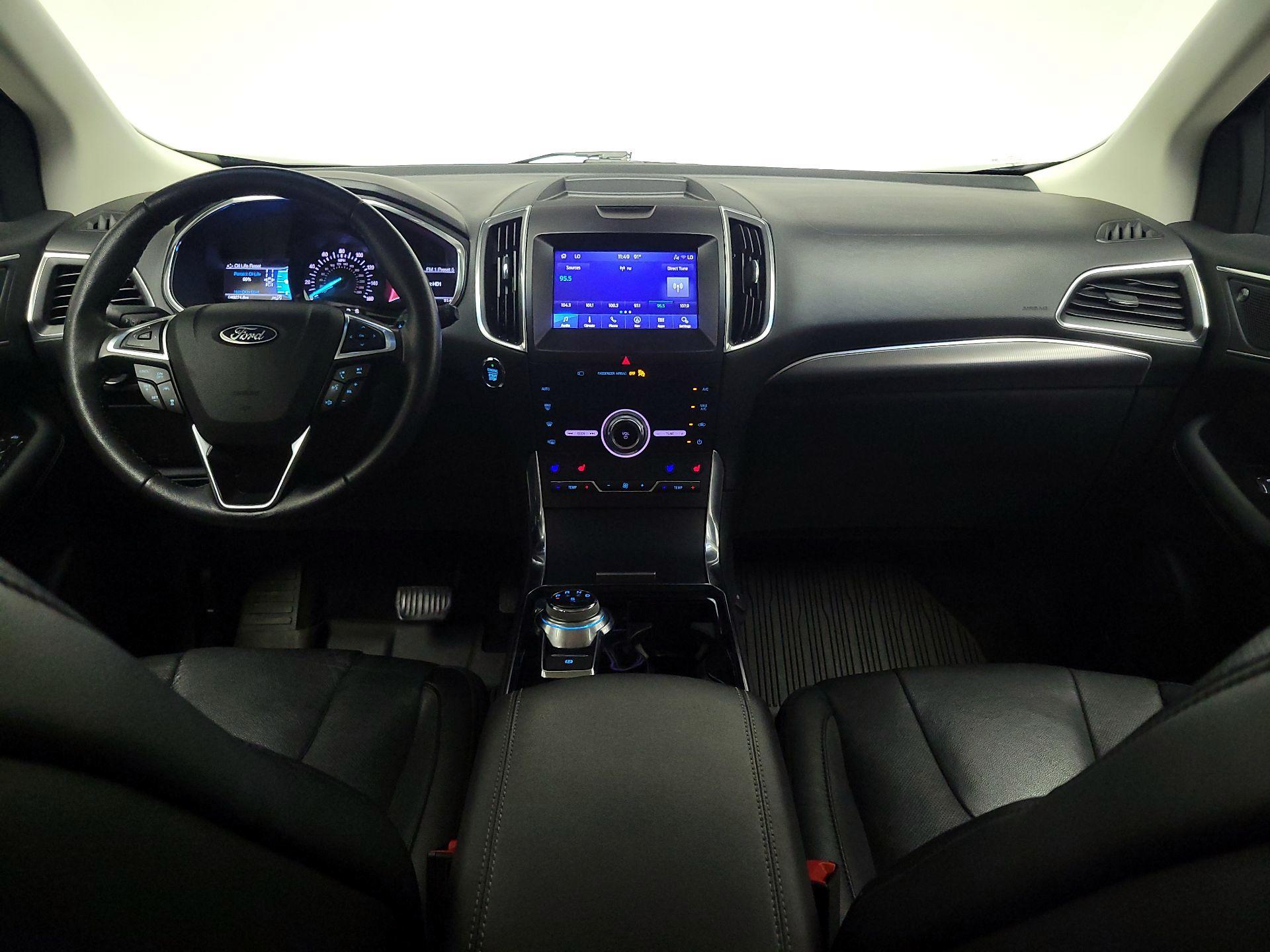 Thumbnail: 2020 Ford Edge - 9