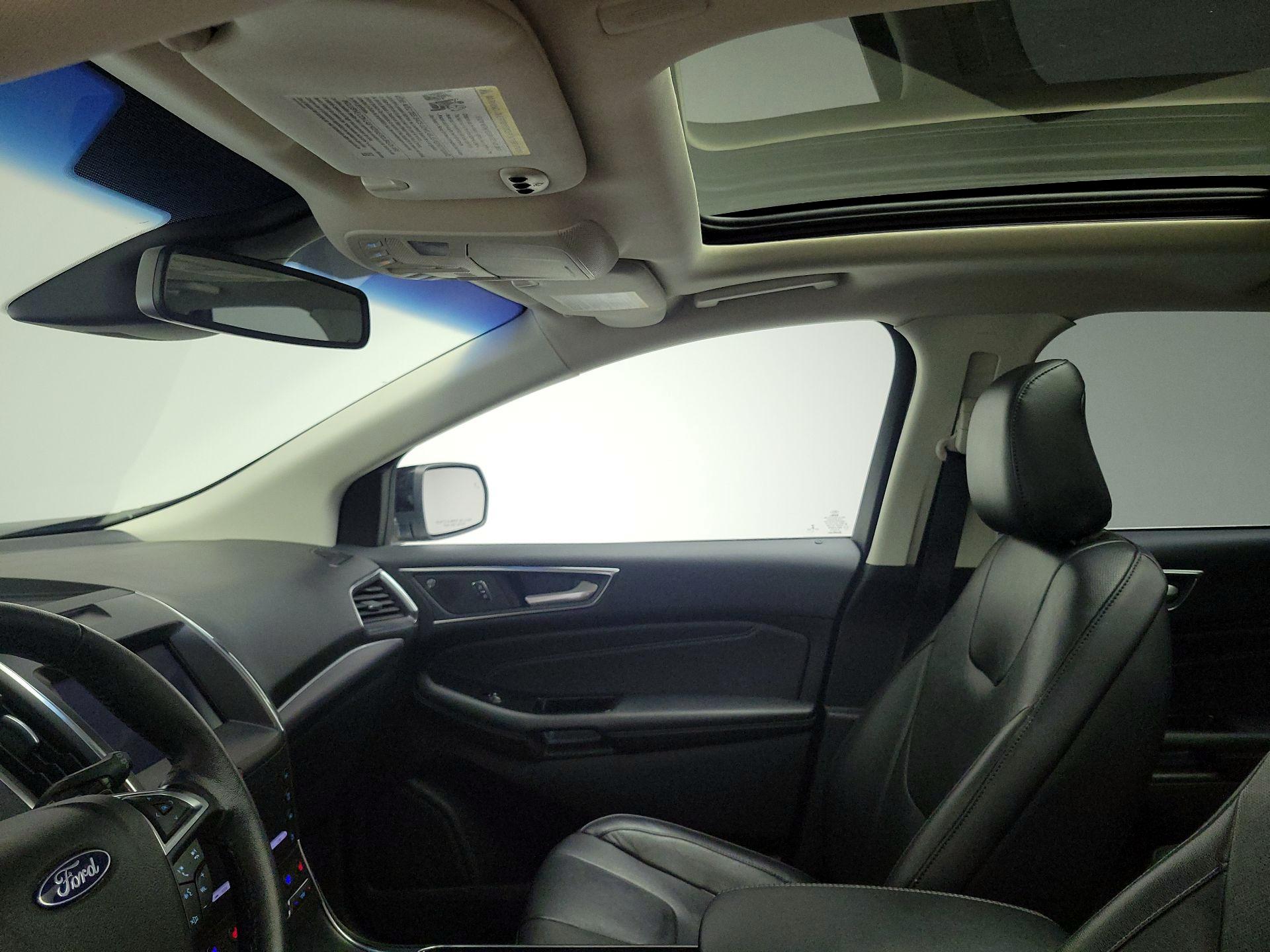 Thumbnail: 2020 Ford Edge - 20