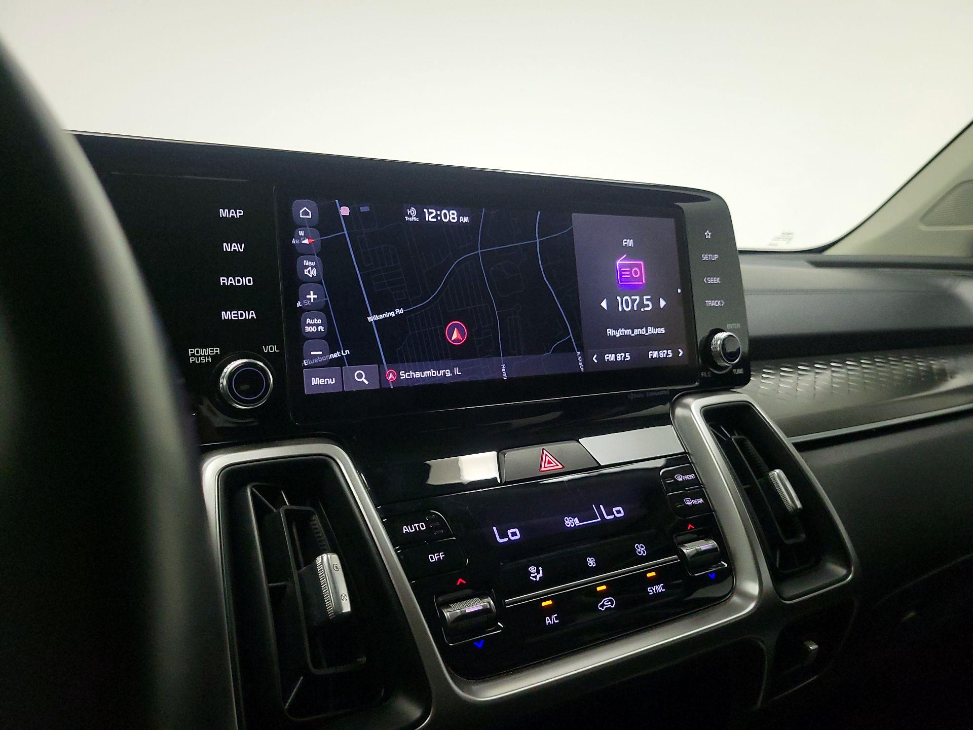 Thumbnail: 2022 Kia Sorento - 14