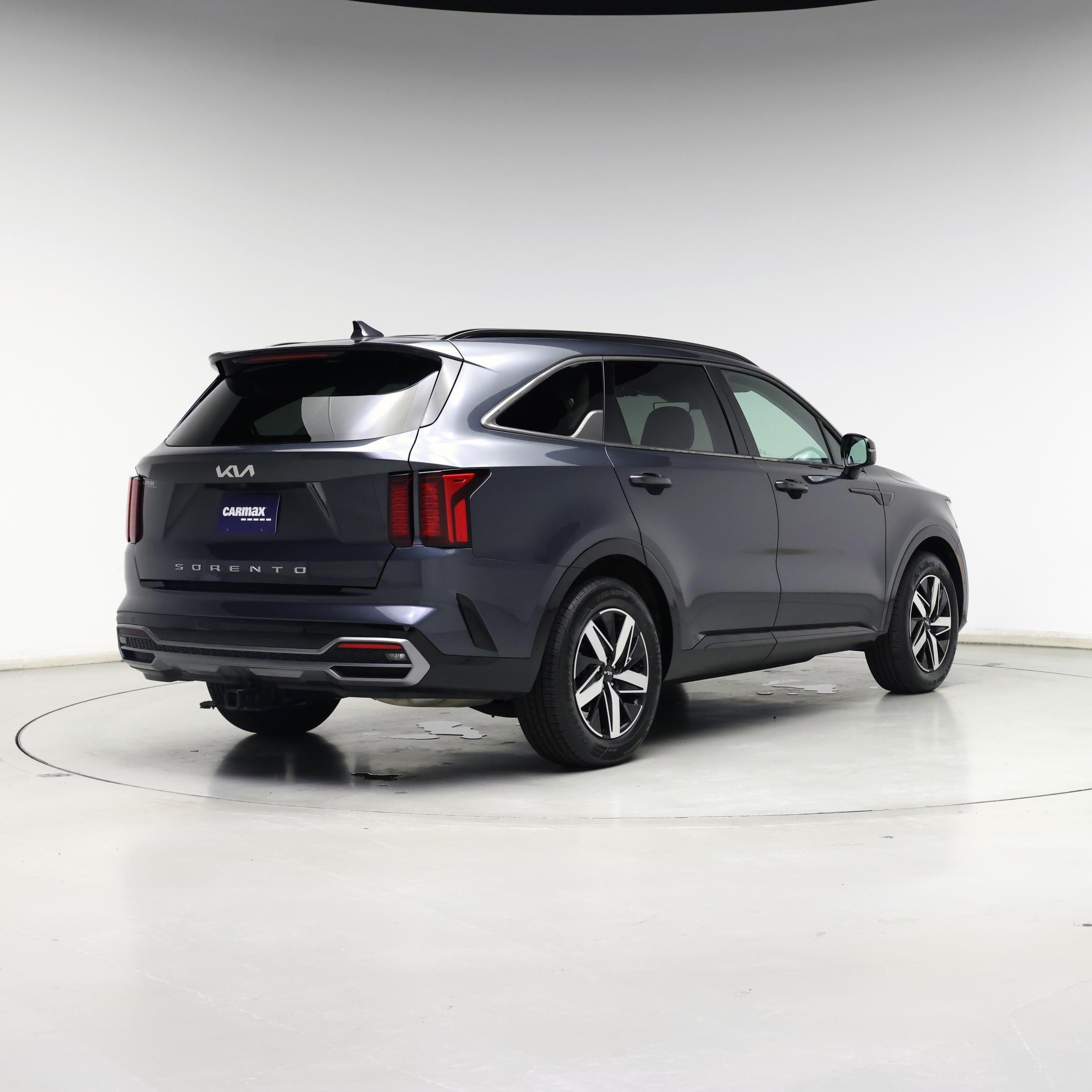 Thumbnail: 2022 Kia Sorento - 8