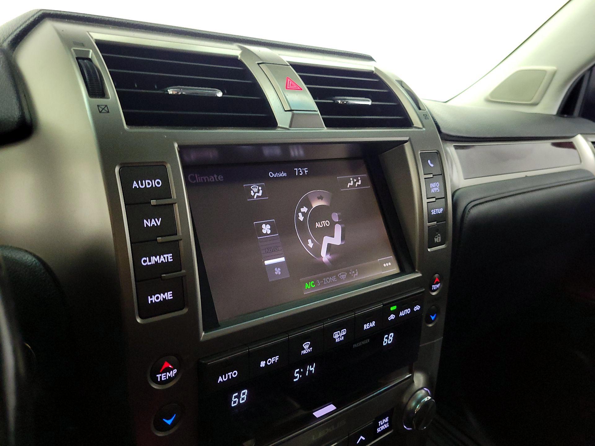 Thumbnail: 2019 Lexus GX - 17