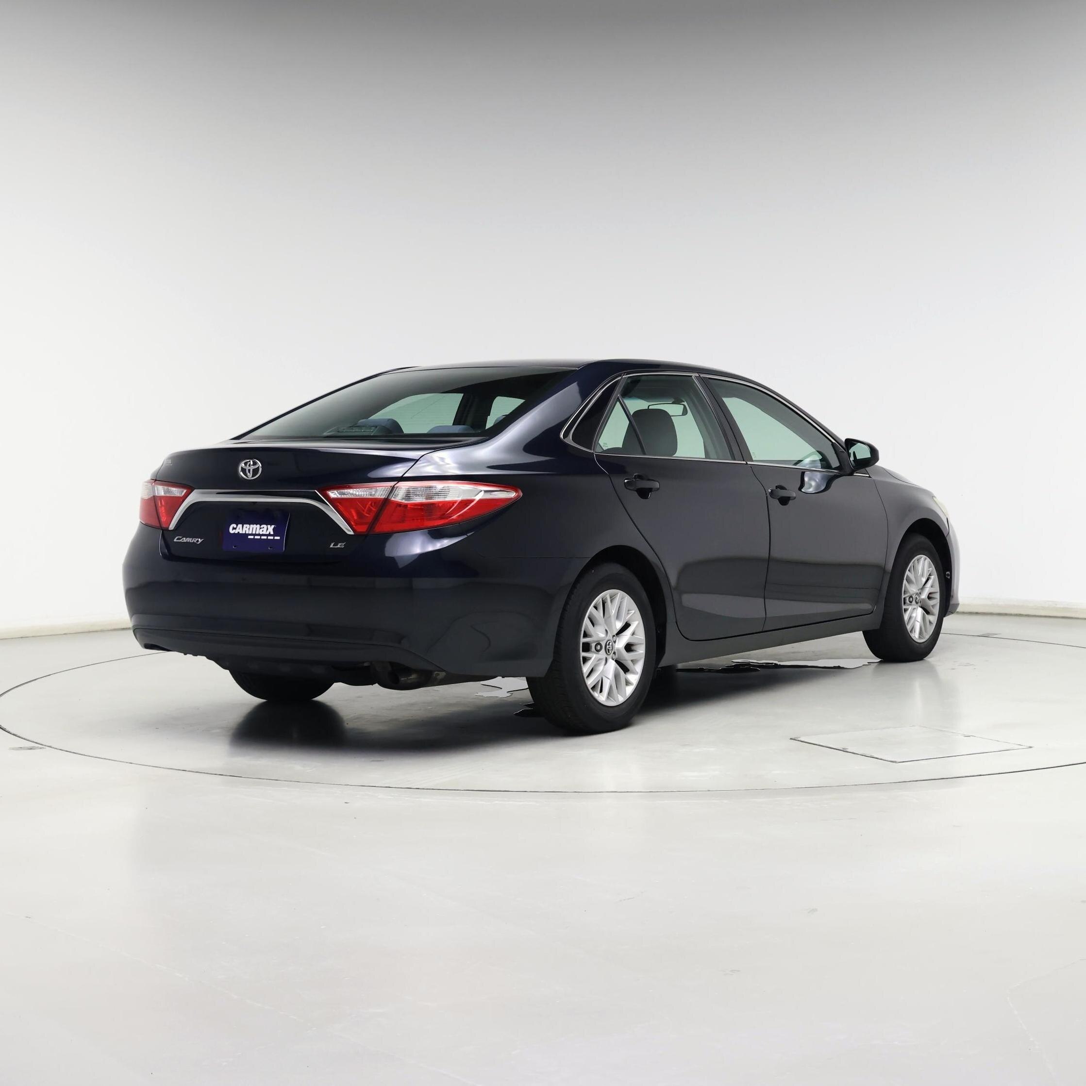 Thumbnail: 2016 Toyota Camry - 8