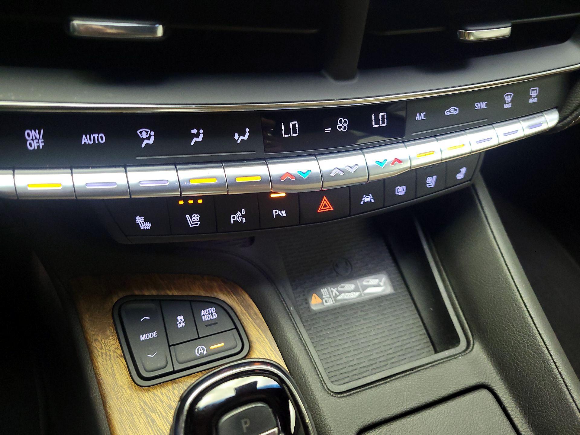 Thumbnail: 2022 Cadillac CT5 - 16
