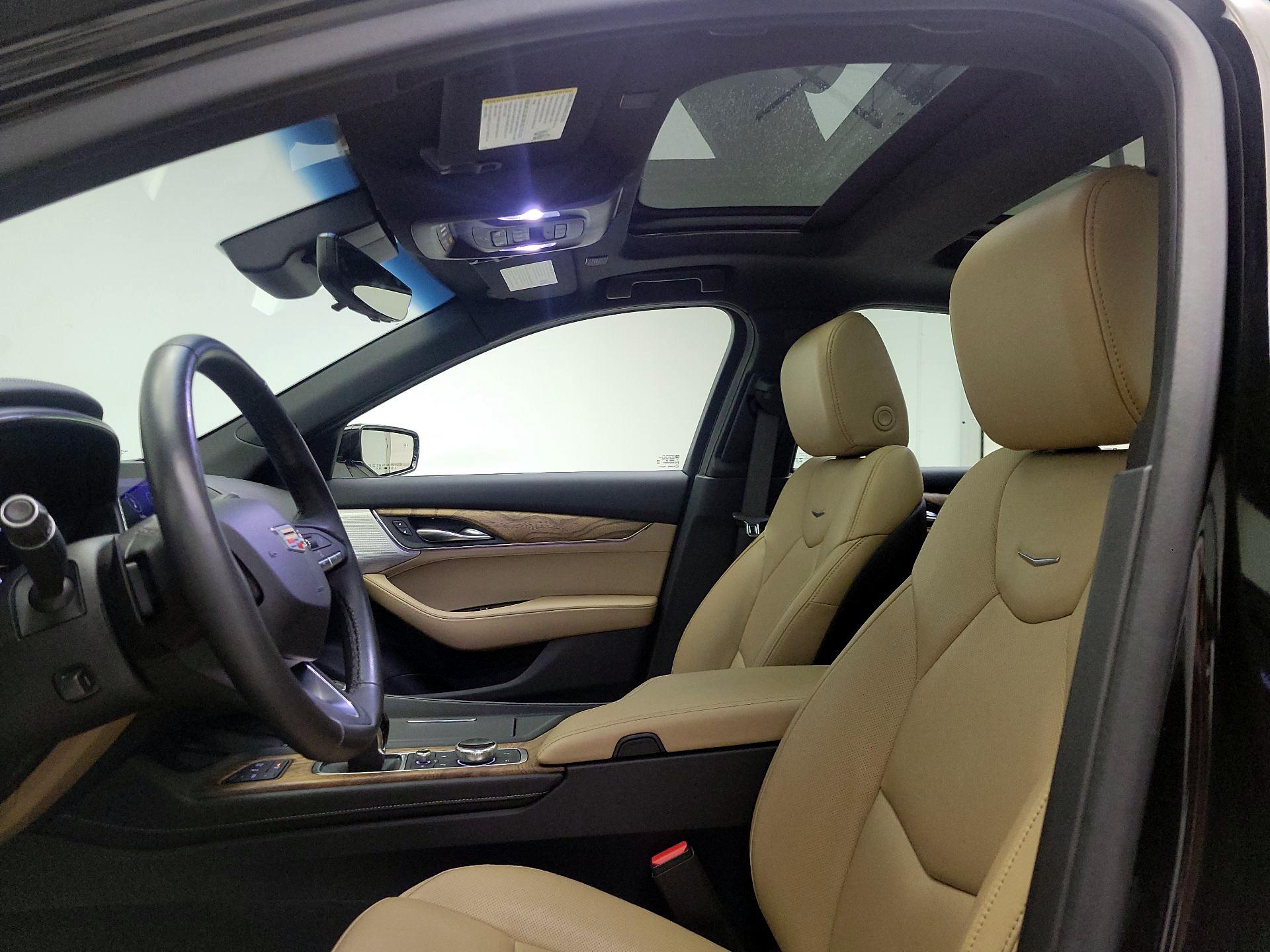 Thumbnail: 2022 Cadillac CT5 - 19