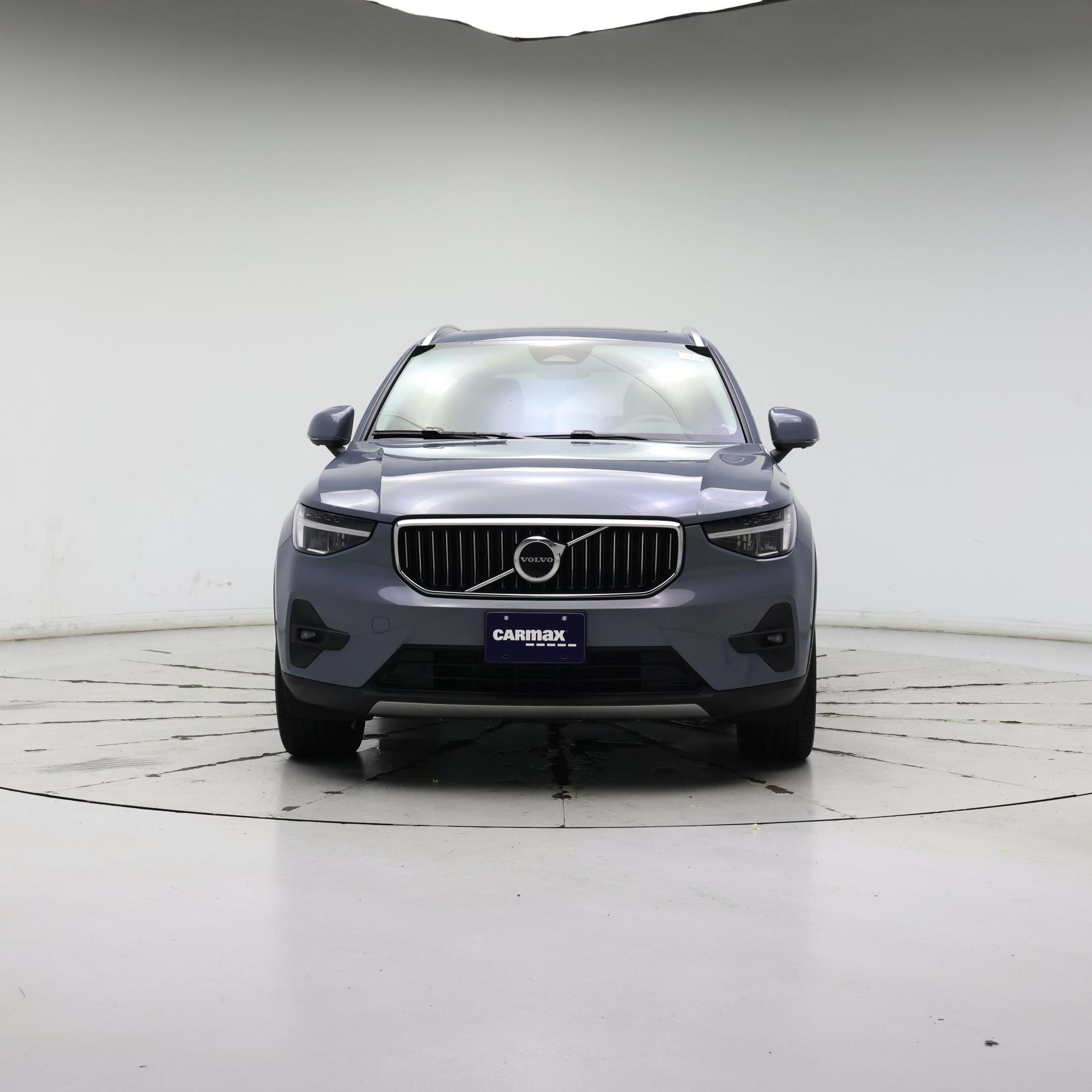 Thumbnail: 2023 Volvo XC40 - 5