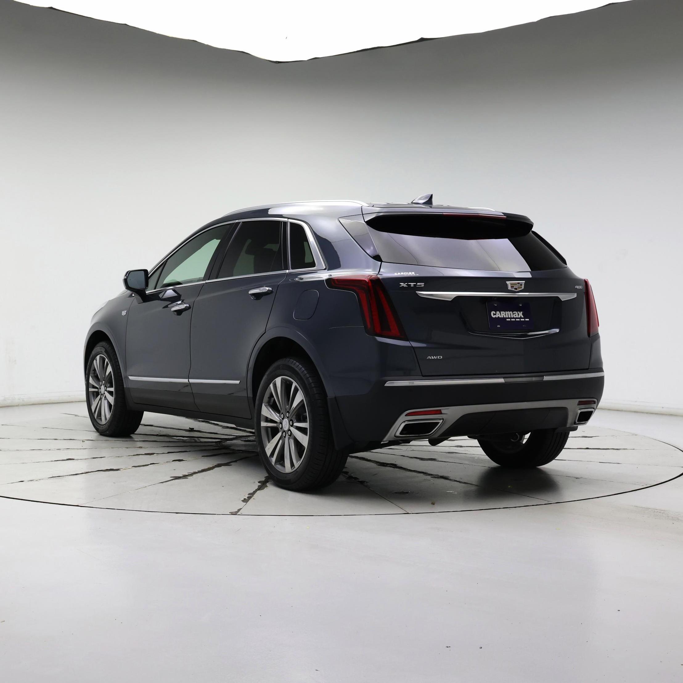 Thumbnail: 2021 Cadillac XT5 - 2