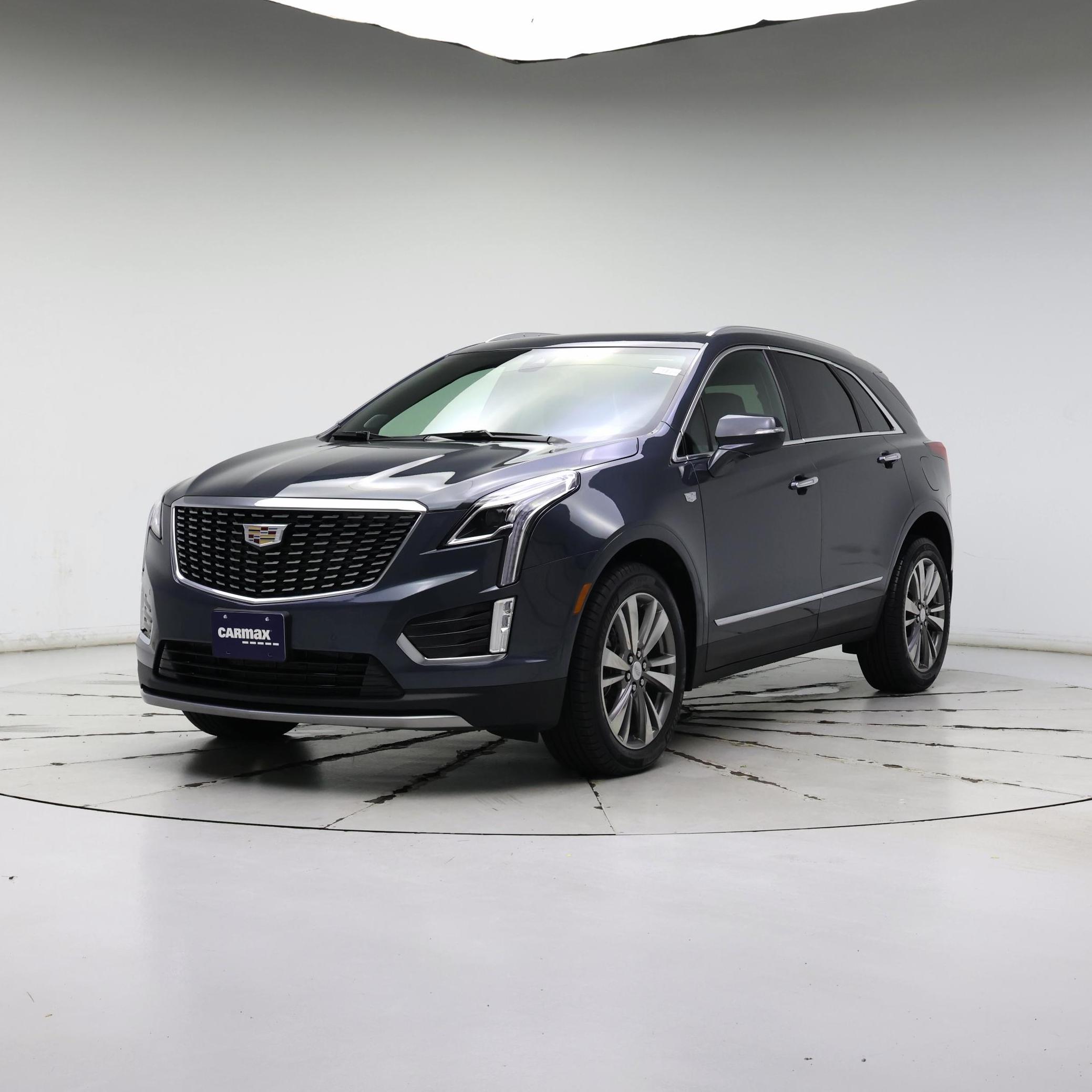 Thumbnail: 2021 Cadillac XT5 - 4