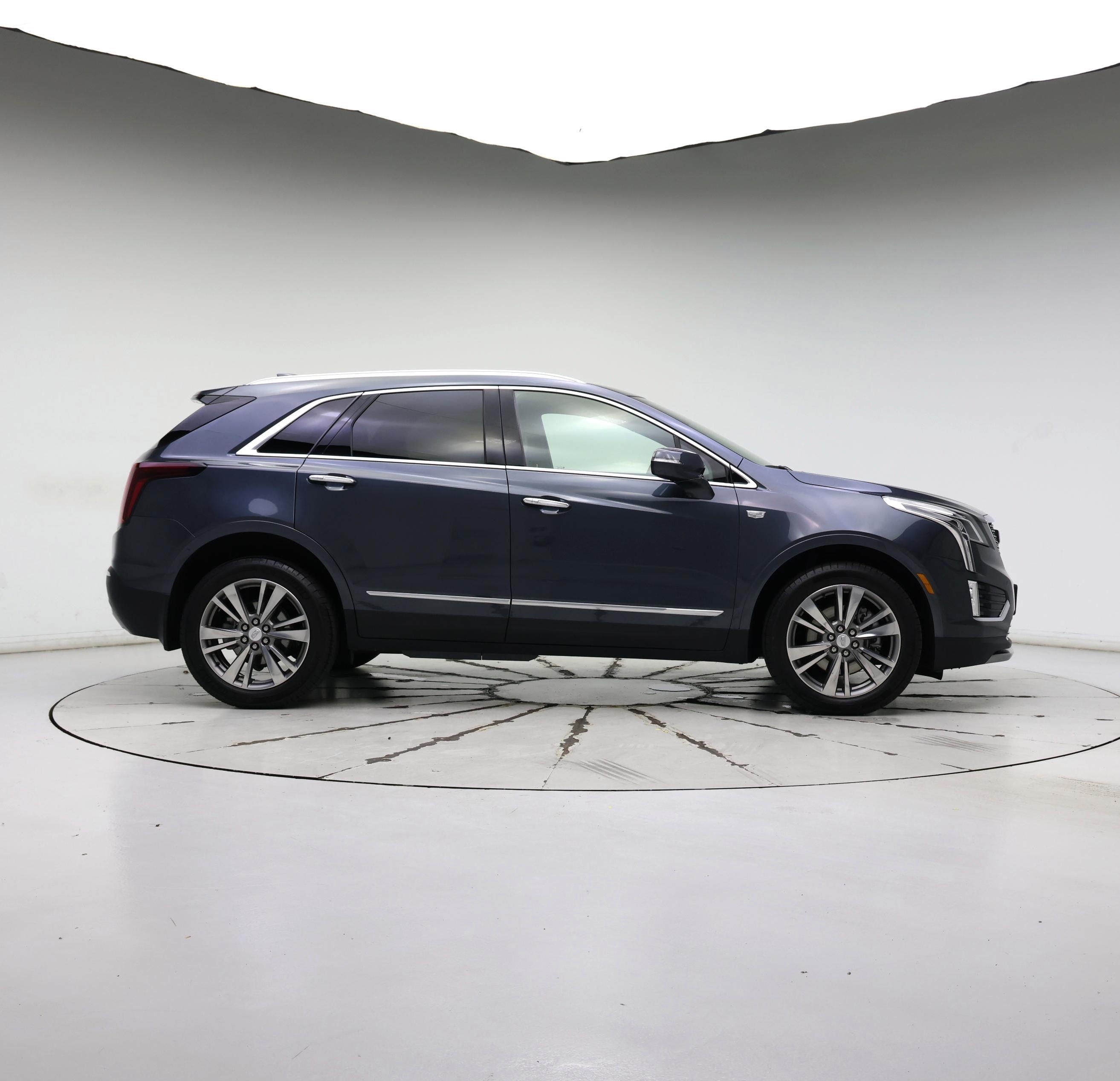 Thumbnail: 2021 Cadillac XT5 - 7