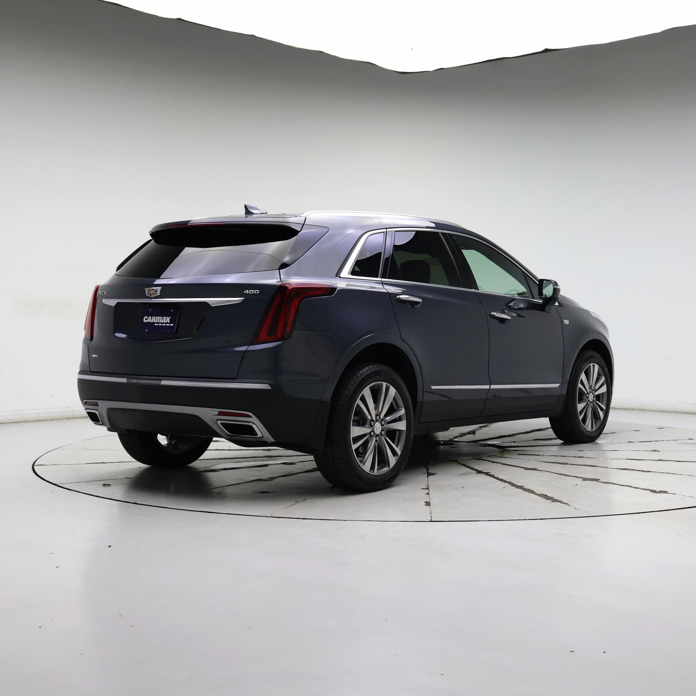 Thumbnail: 2021 Cadillac XT5 - 8