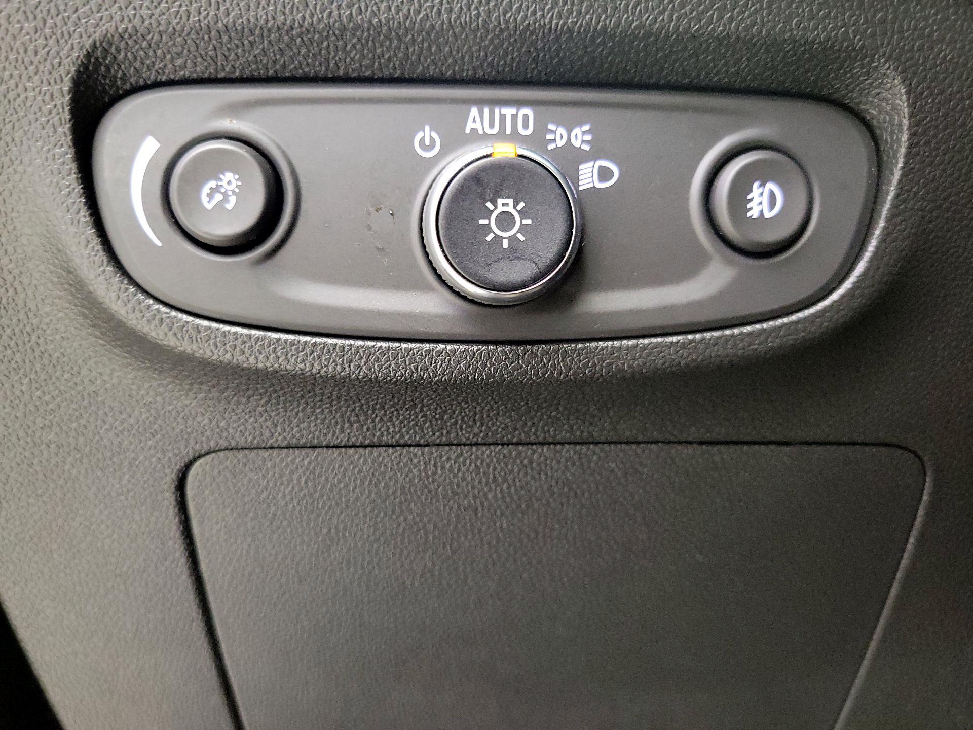Thumbnail: 2022 Buick Encore GX - 13