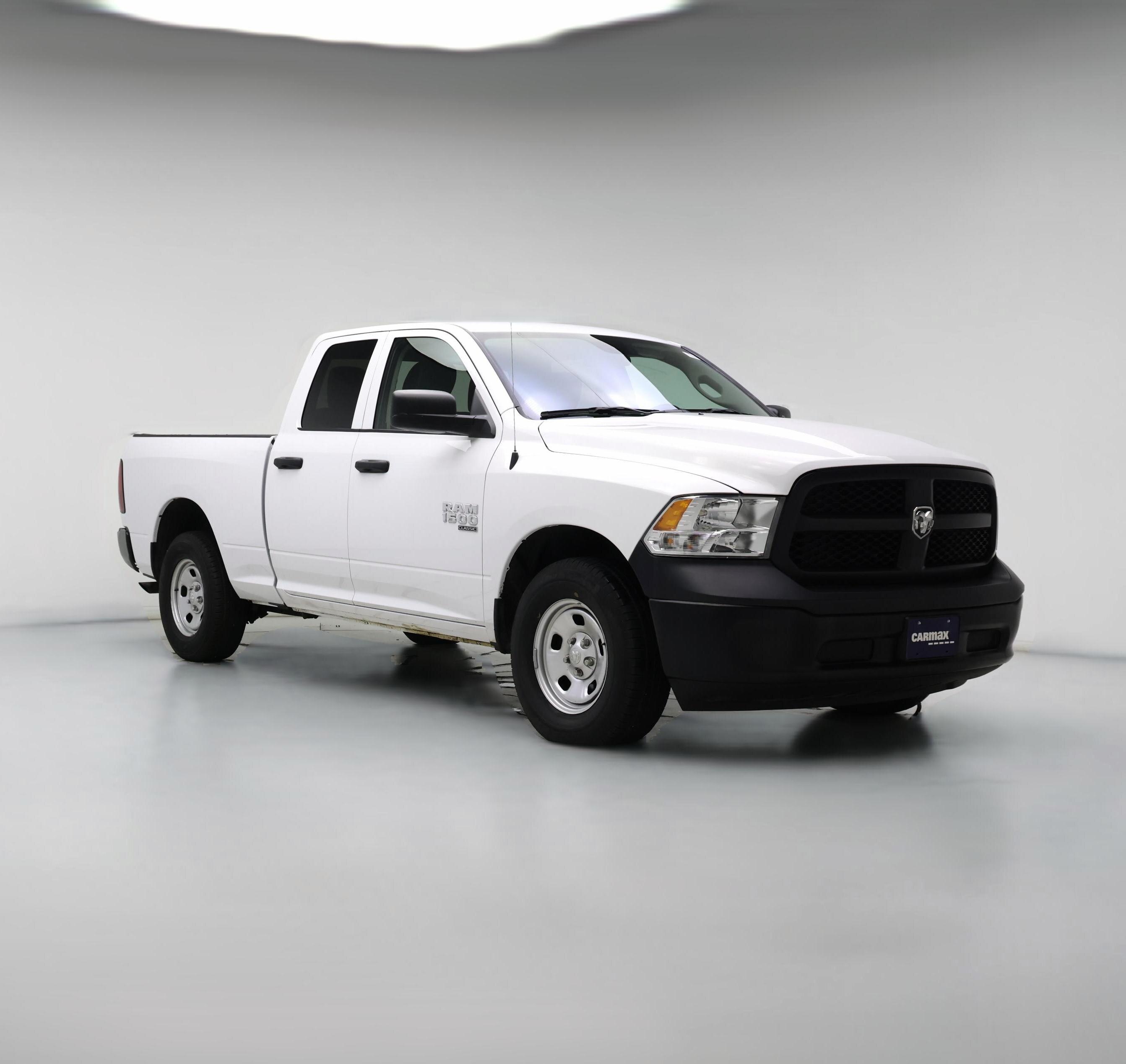 Thumbnail: 2022 RAM 1500 Classic - 1