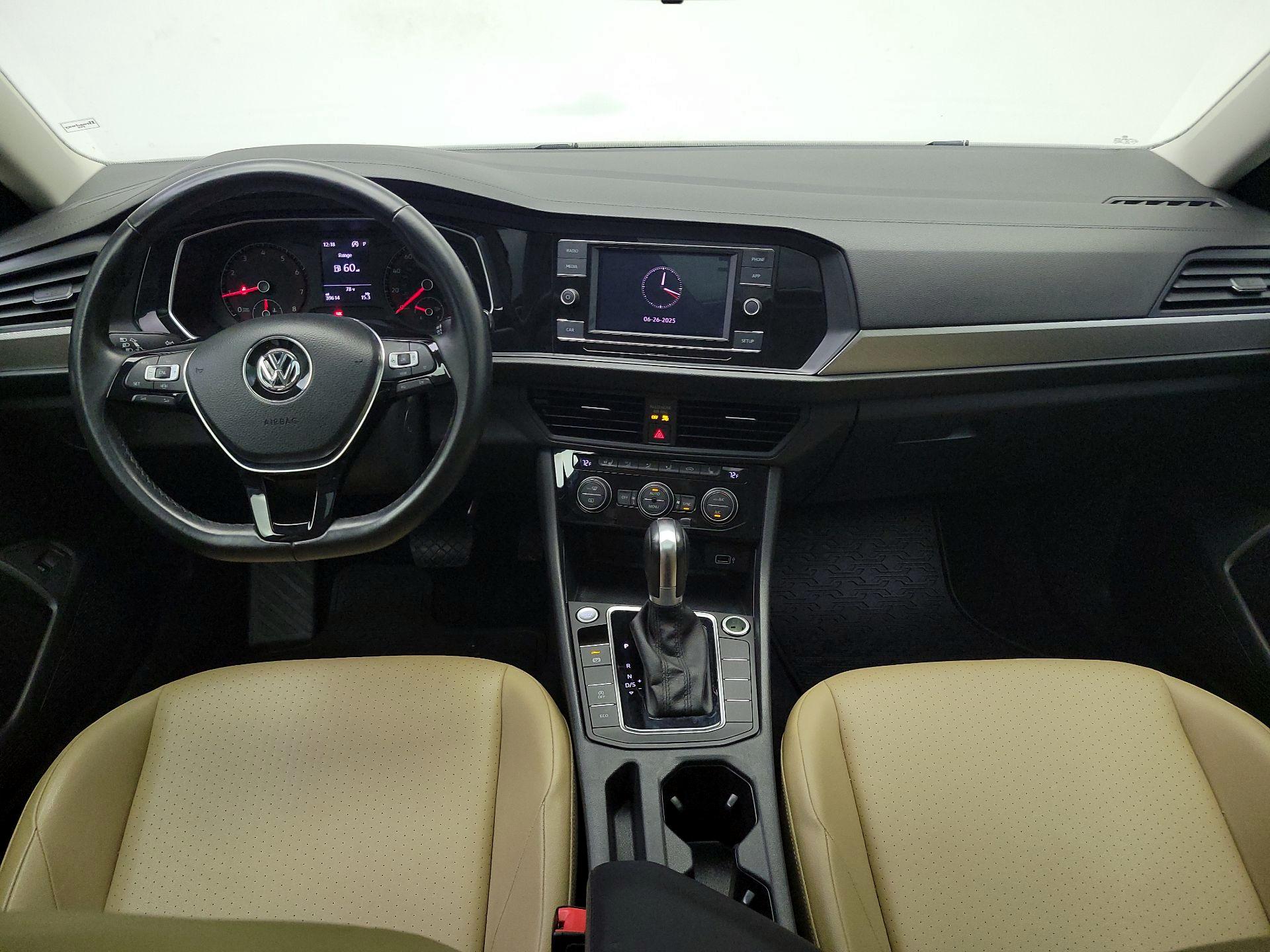Thumbnail: 2019 Volkswagen Jetta - 9