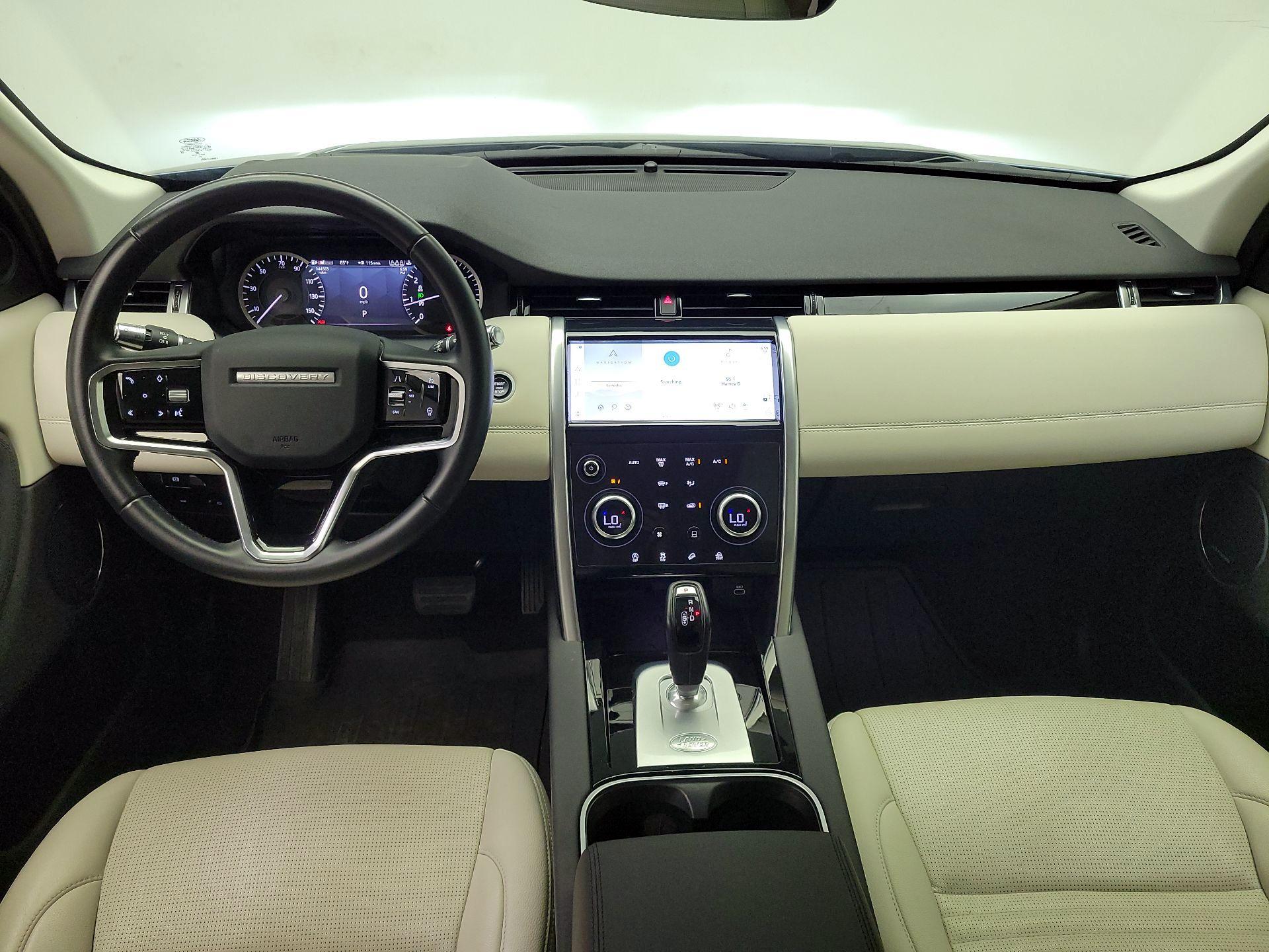 Thumbnail: 2022 Land Rover Discovery Sport - 9