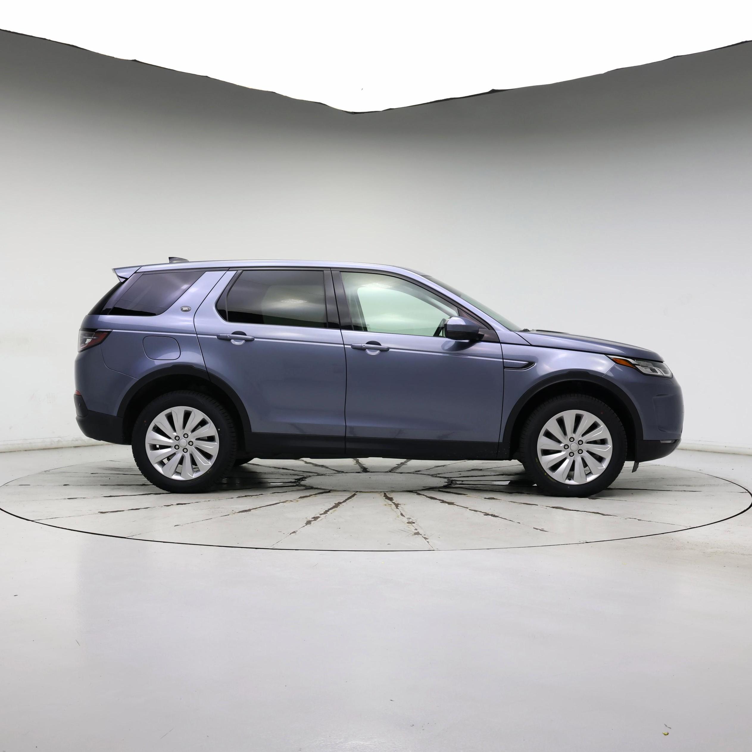 Thumbnail: 2022 Land Rover Discovery Sport - 7