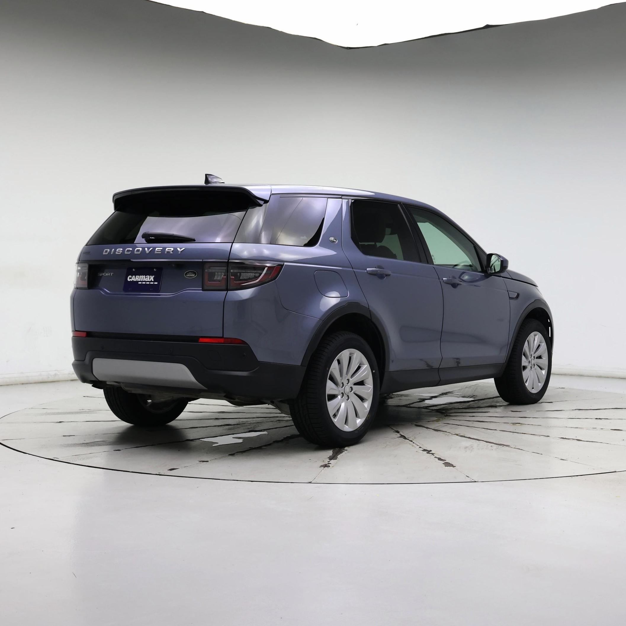 Thumbnail: 2022 Land Rover Discovery Sport - 8