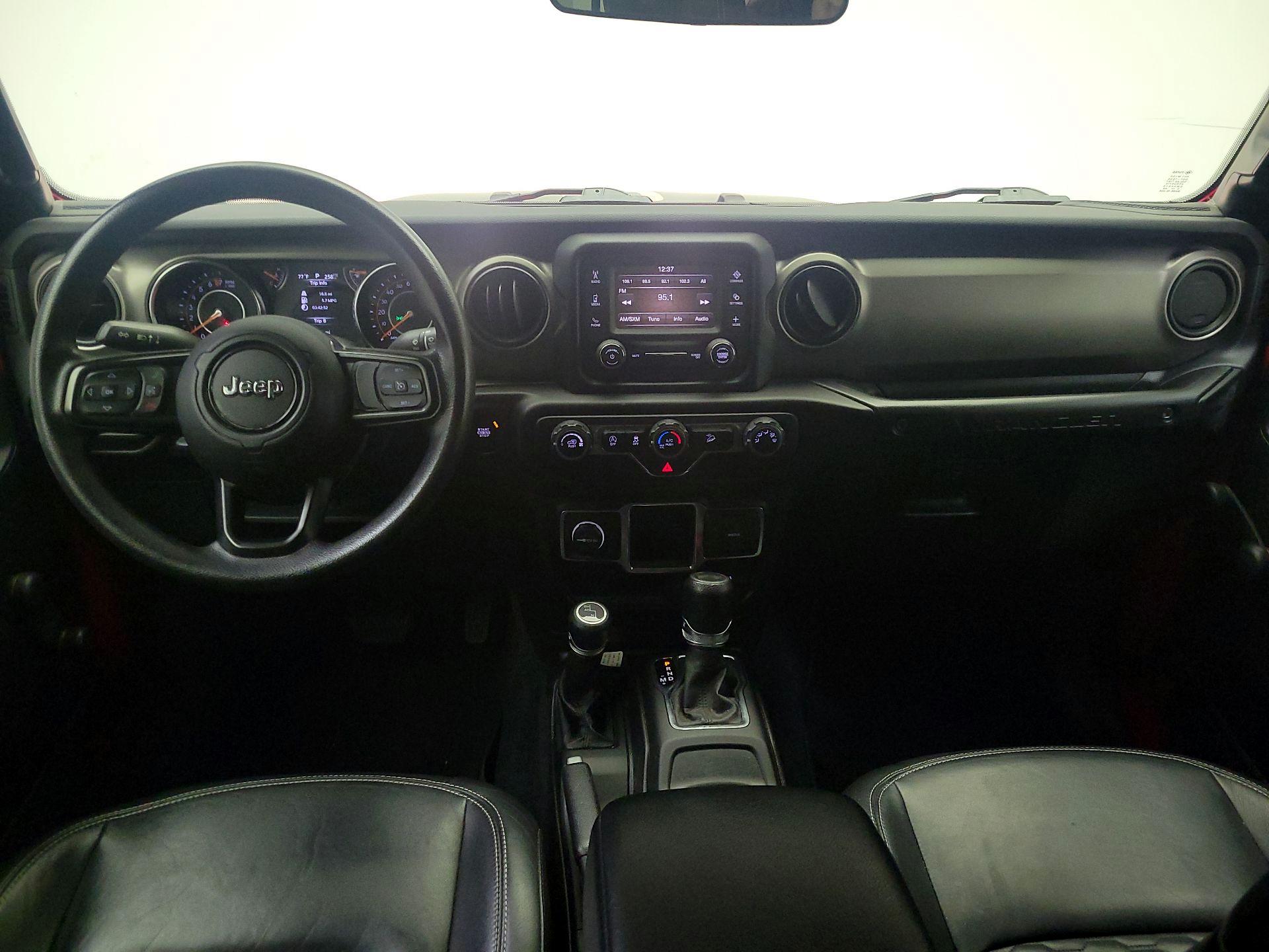 Thumbnail: 2020 Jeep Wrangler - 9