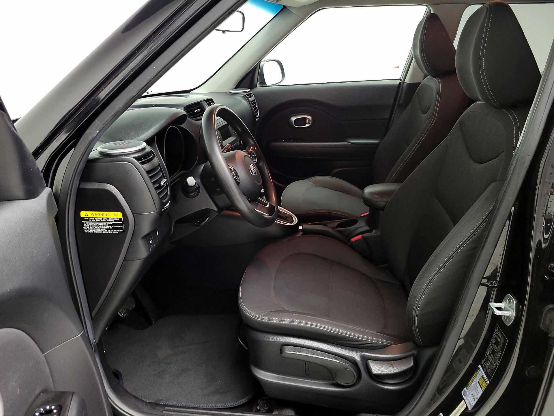 Thumbnail: 2014 Kia Soul - 11