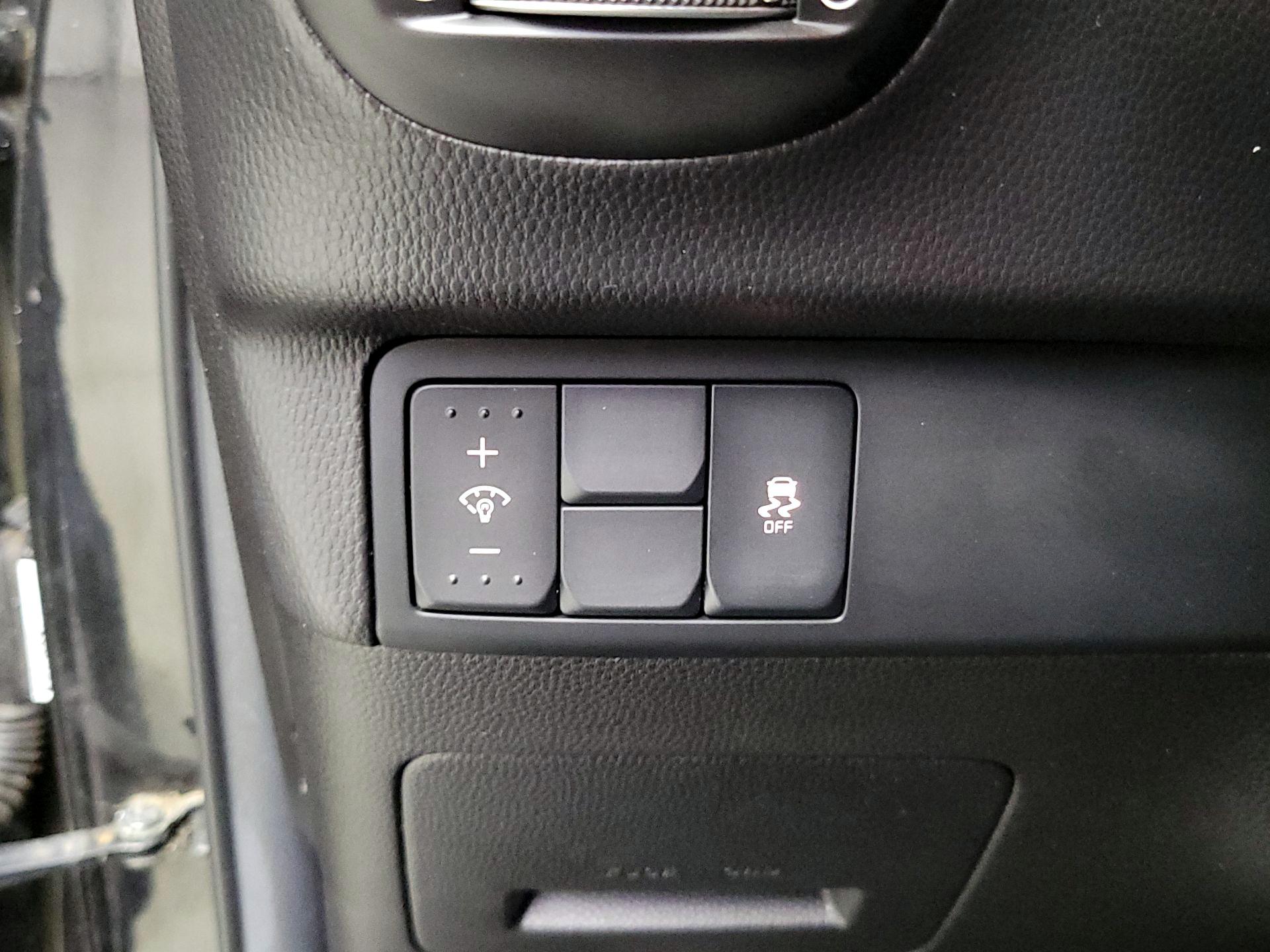 Thumbnail: 2014 Kia Soul - 13