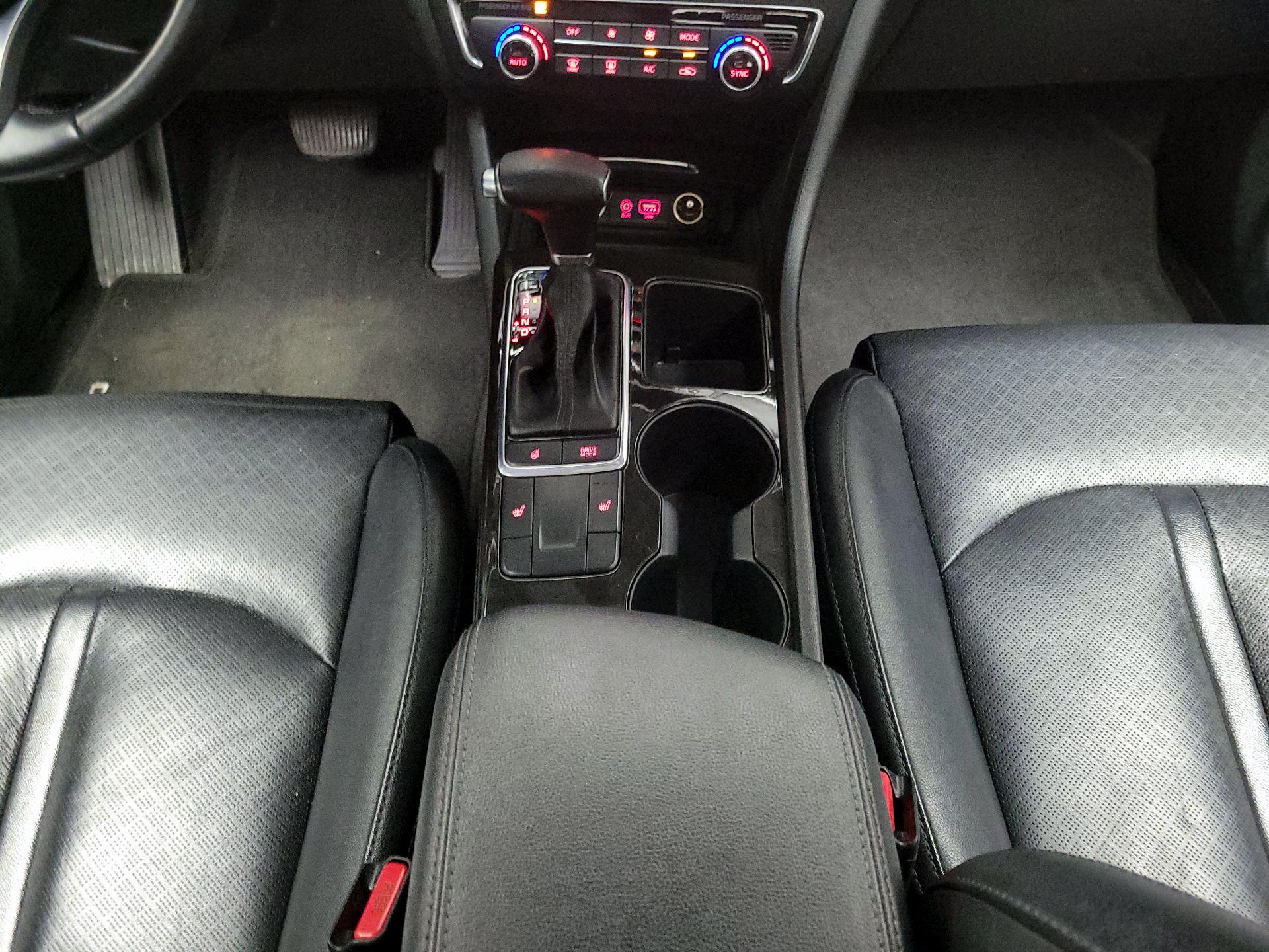 Thumbnail: 2016 Kia Optima - 17