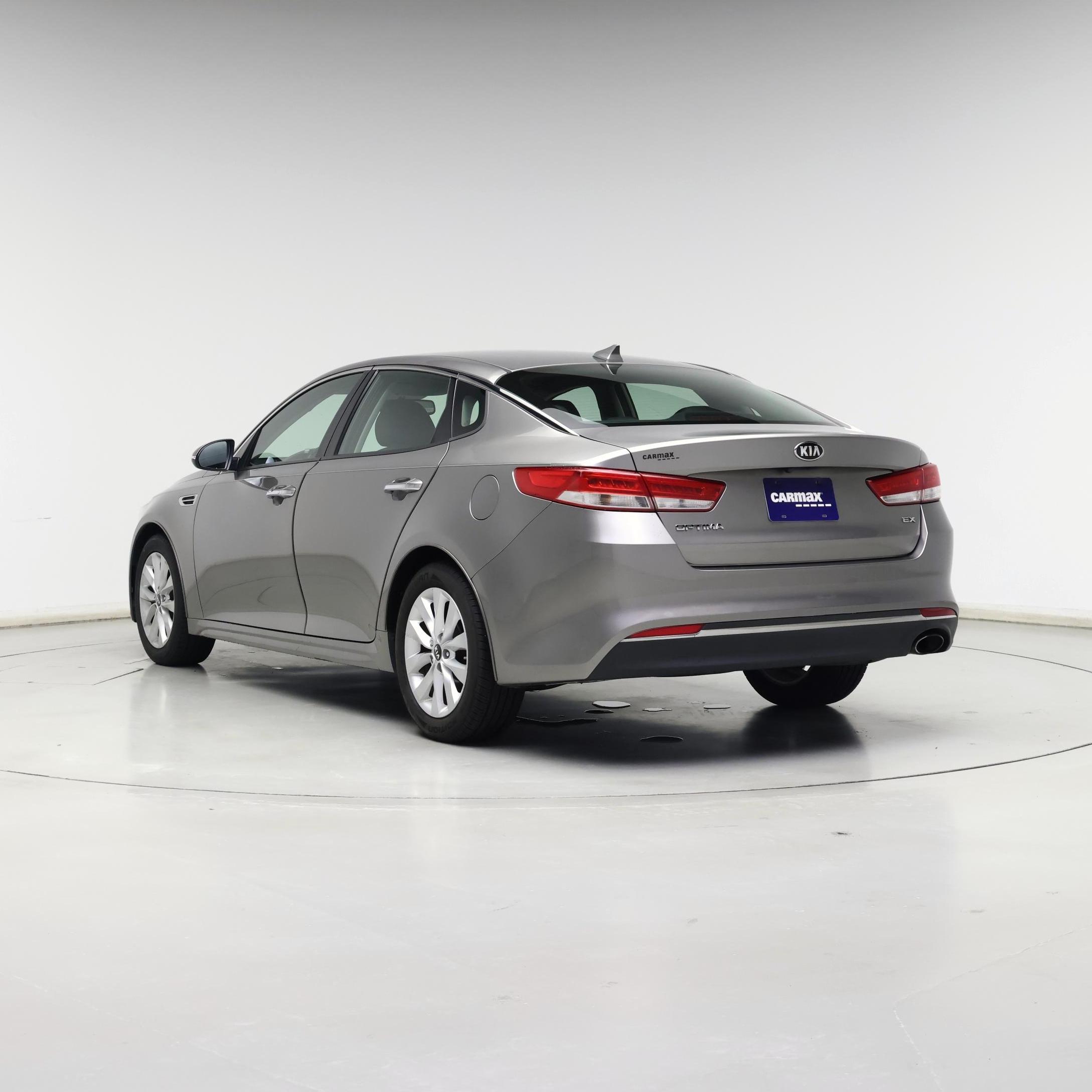 Thumbnail: 2016 Kia Optima - 2