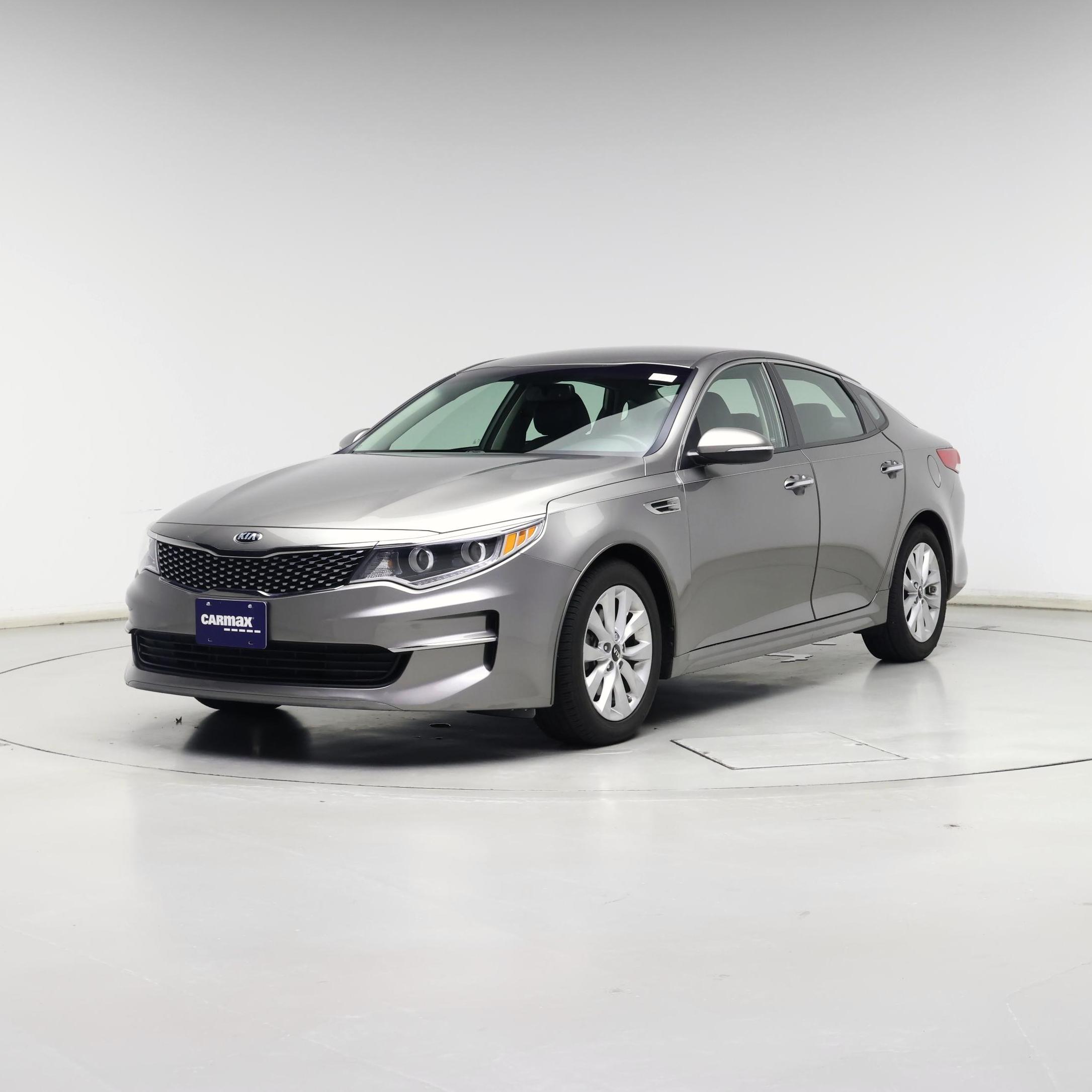 Thumbnail: 2016 Kia Optima - 4