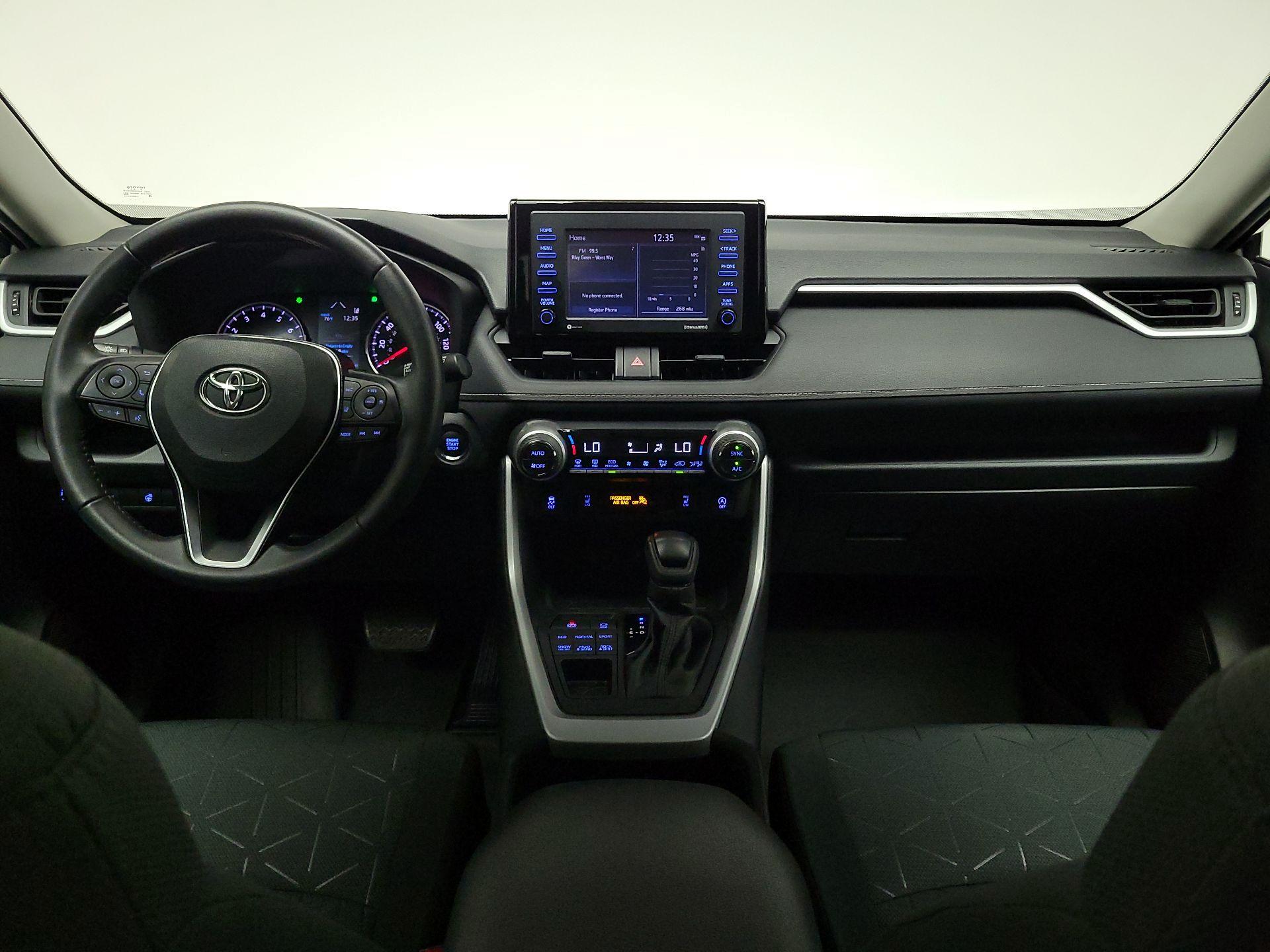 Thumbnail: 2021 Toyota RAV4 - 9