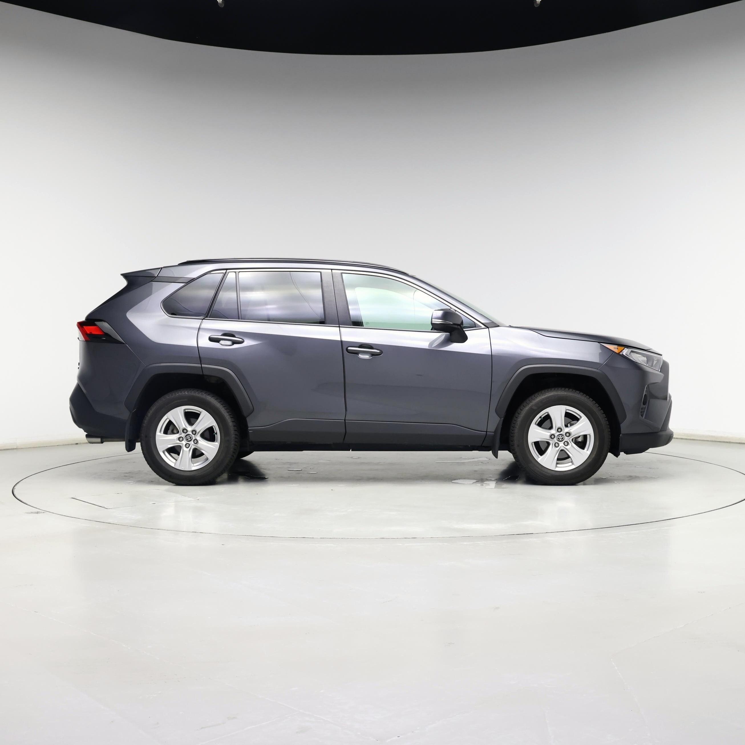 Thumbnail: 2021 Toyota RAV4 - 7