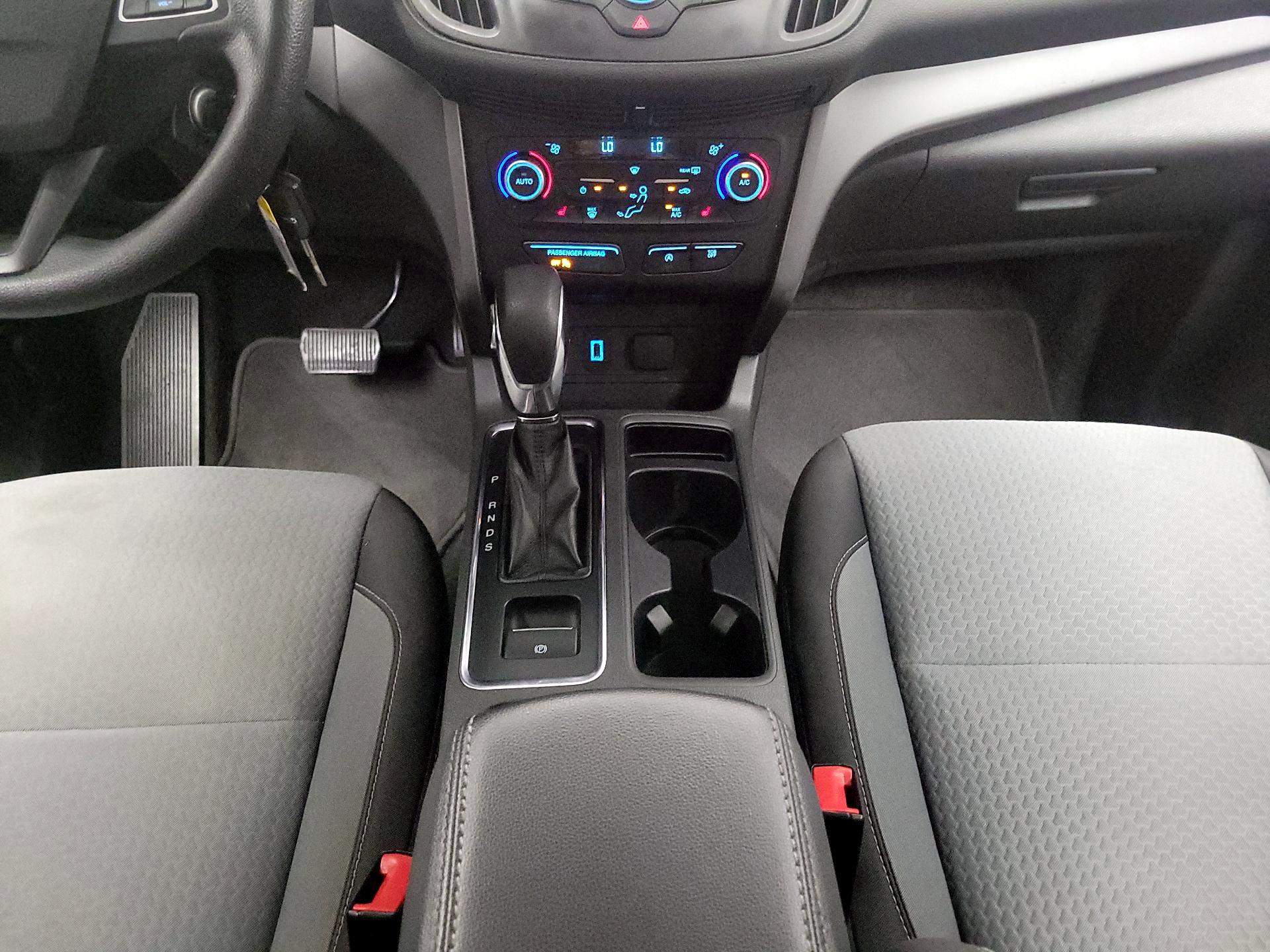 Thumbnail: 2018 Ford Escape - 17