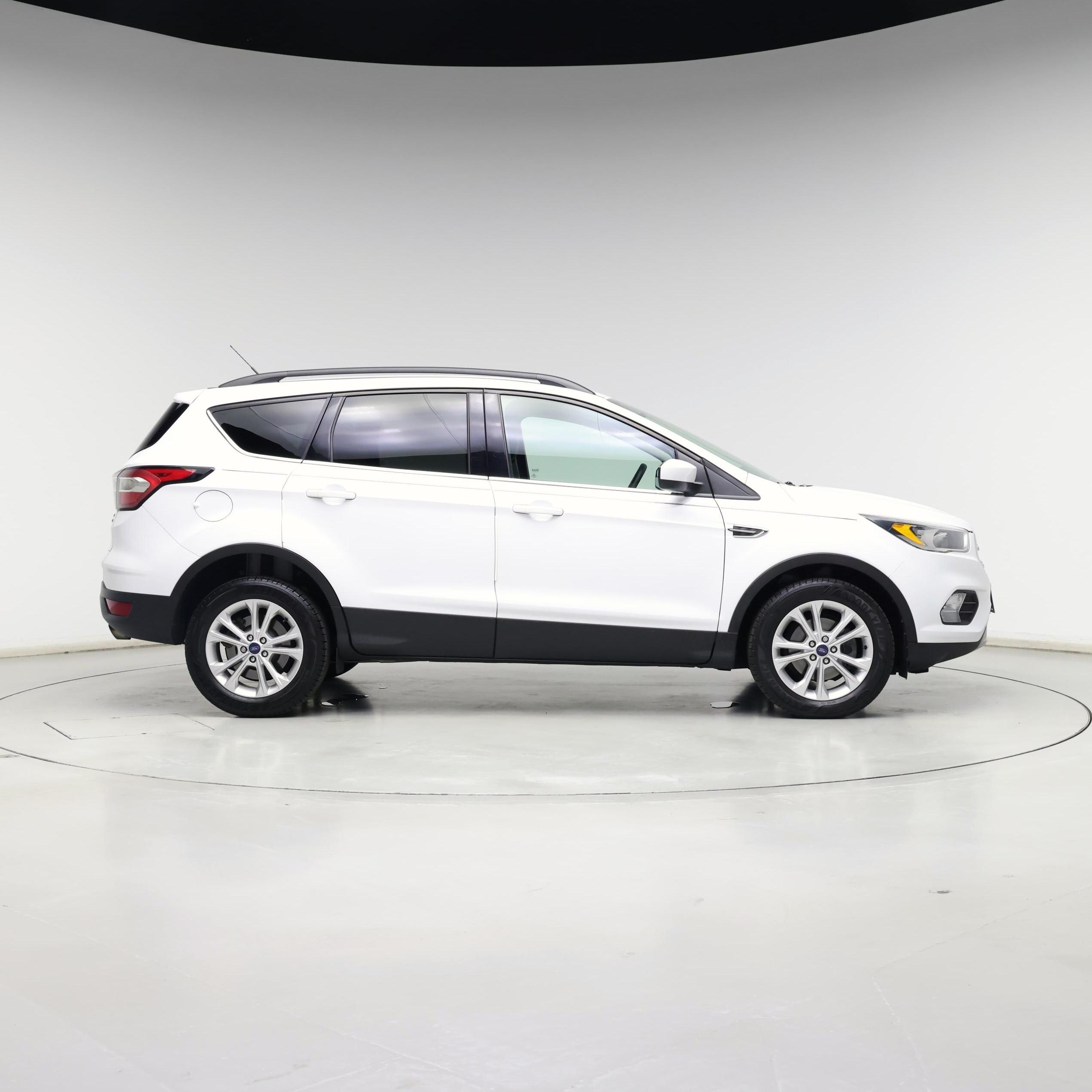 Thumbnail: 2018 Ford Escape - 7