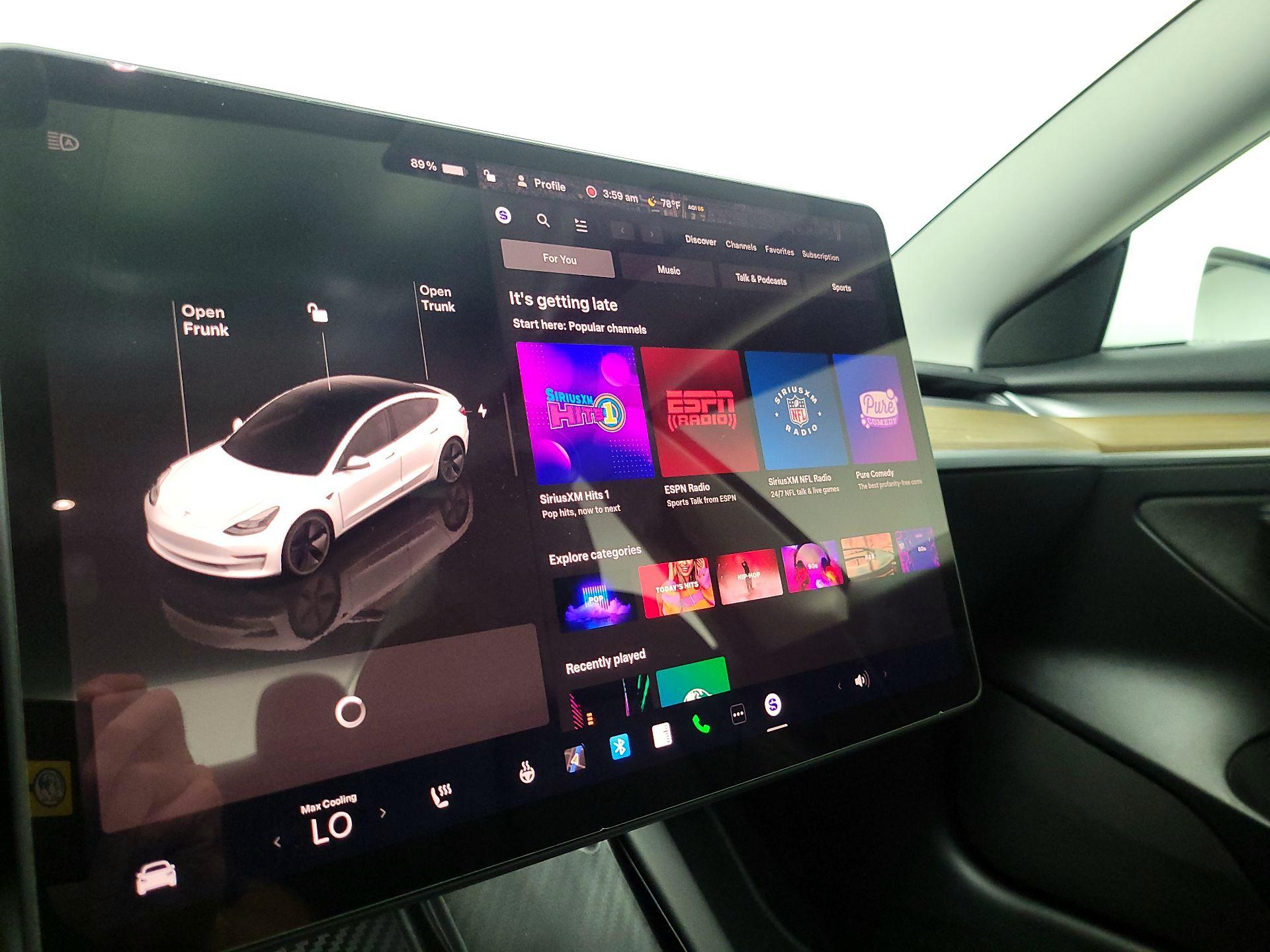 Thumbnail: 2023 Tesla Model 3 - 15