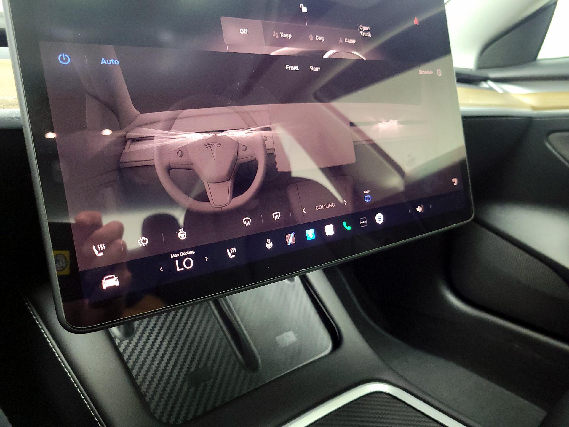 Thumbnail: 2023 Tesla Model 3 - 16