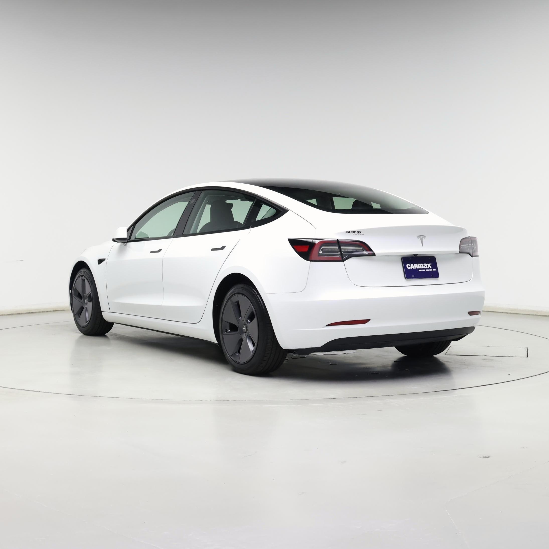 Thumbnail: 2023 Tesla Model 3 - 2