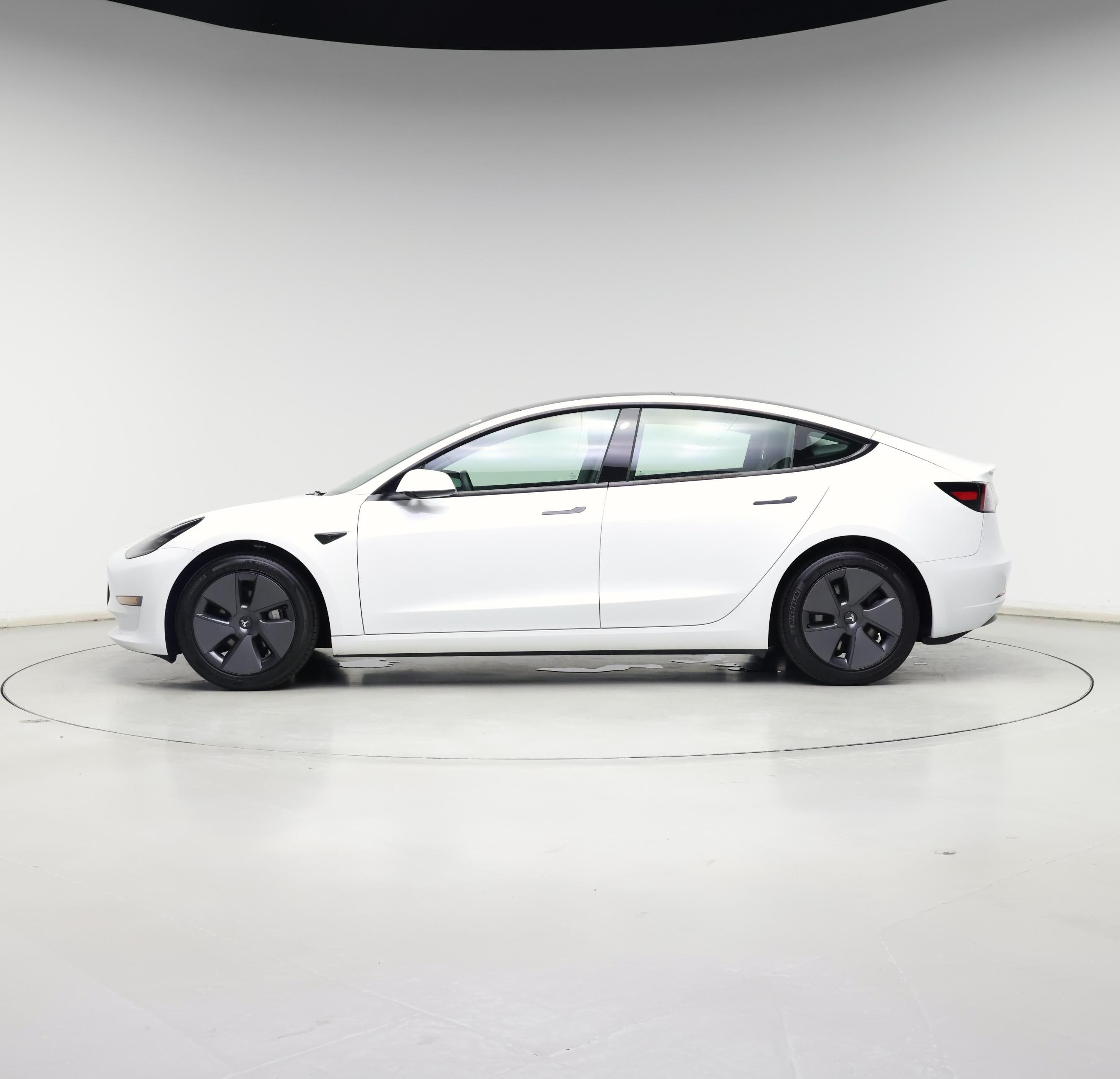 Thumbnail: 2023 Tesla Model 3 - 3