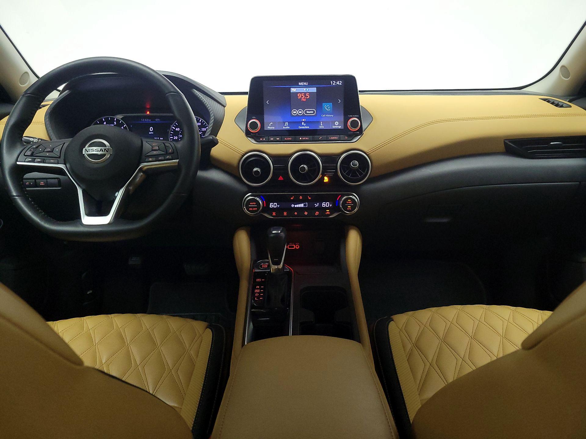 Thumbnail: 2022 Nissan Sentra - 9
