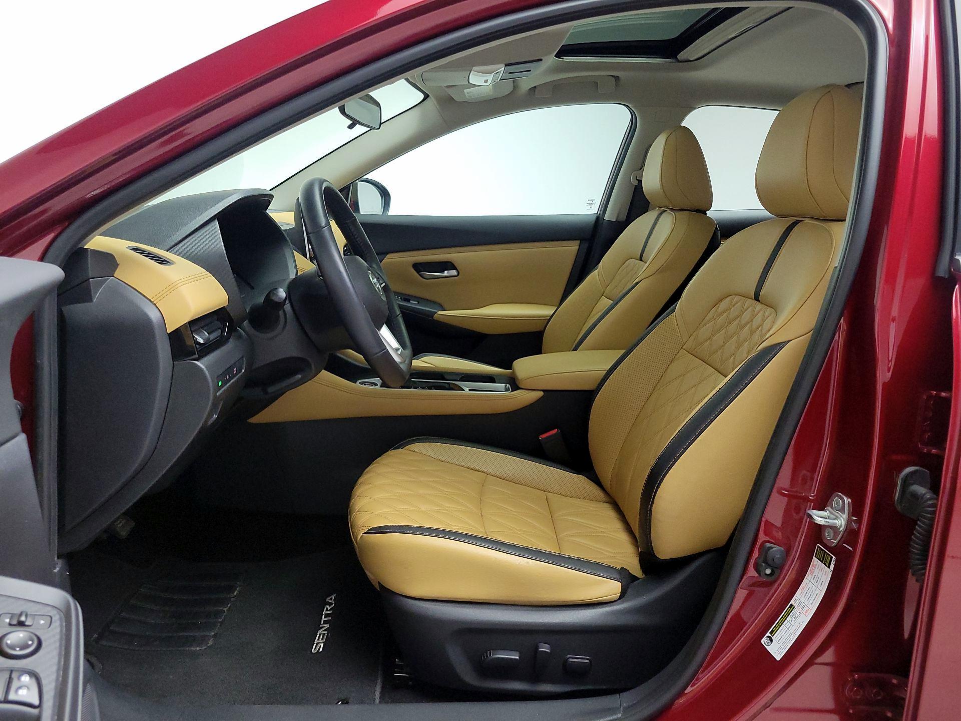 Thumbnail: 2022 Nissan Sentra - 11