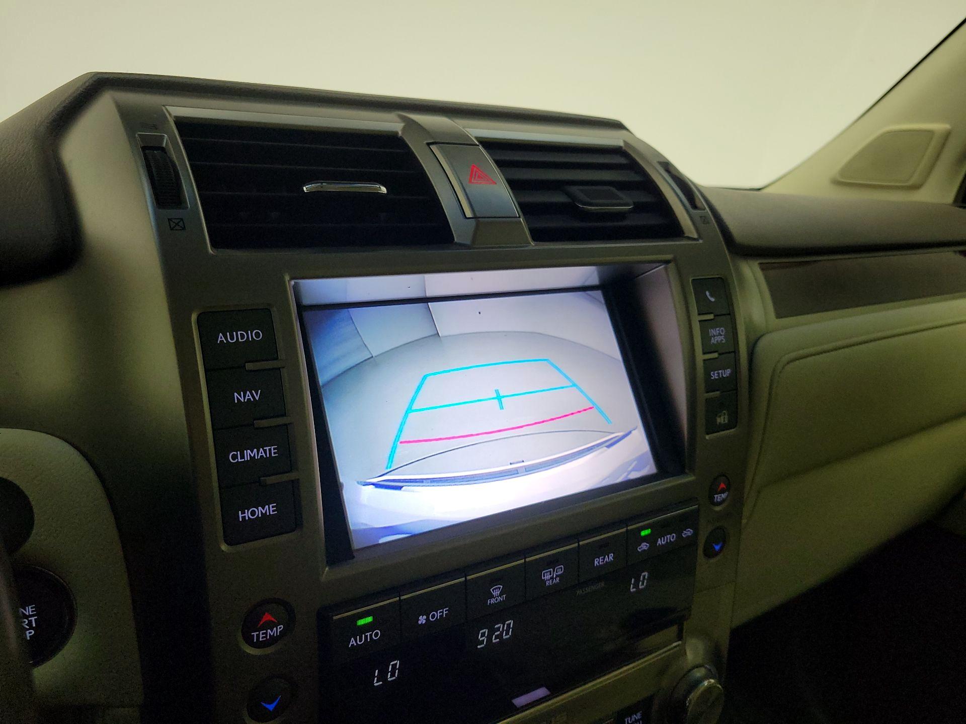 Thumbnail: 2015 Lexus GX - 15