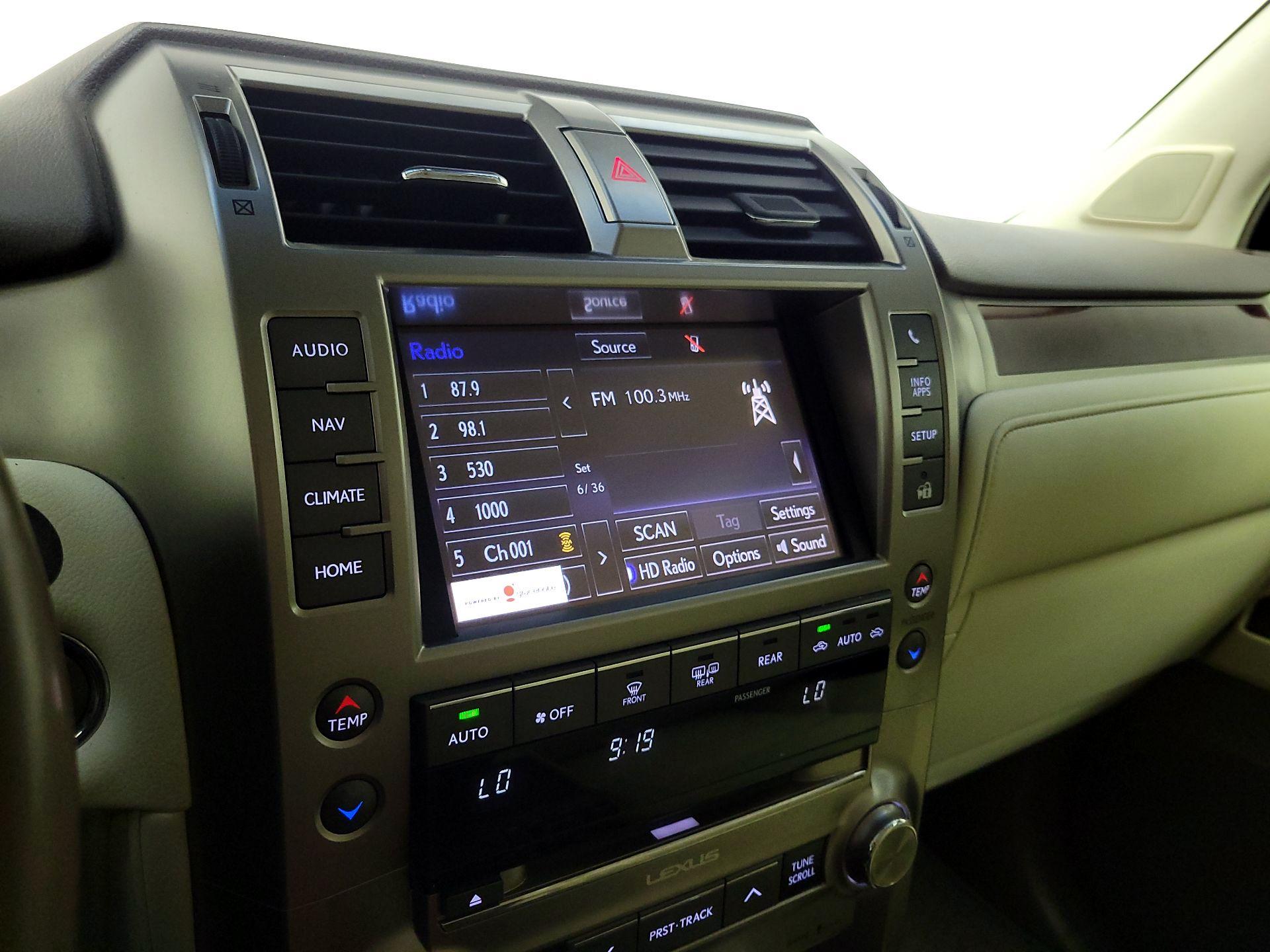 Thumbnail: 2015 Lexus GX - 16