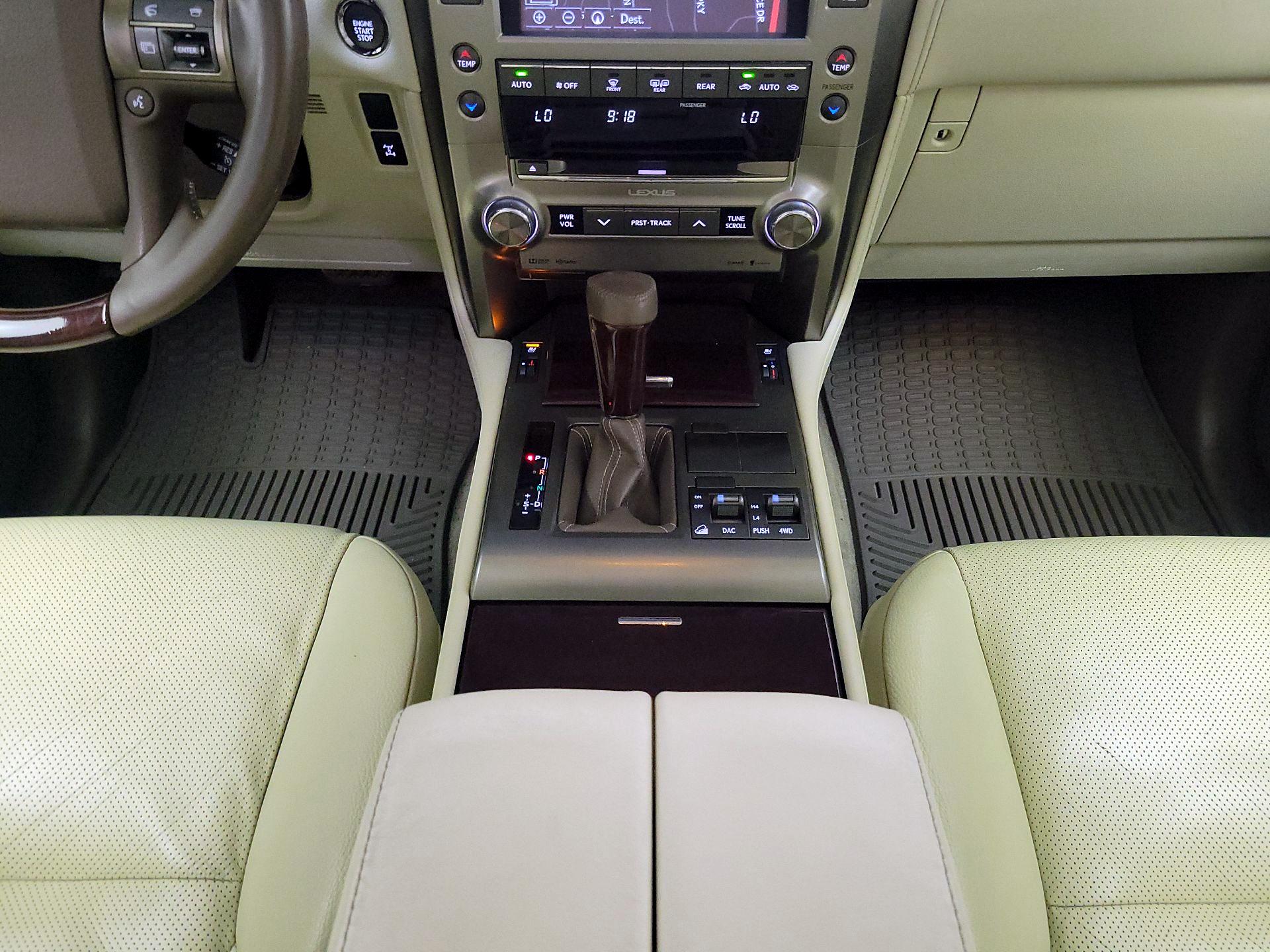 Thumbnail: 2015 Lexus GX - 18