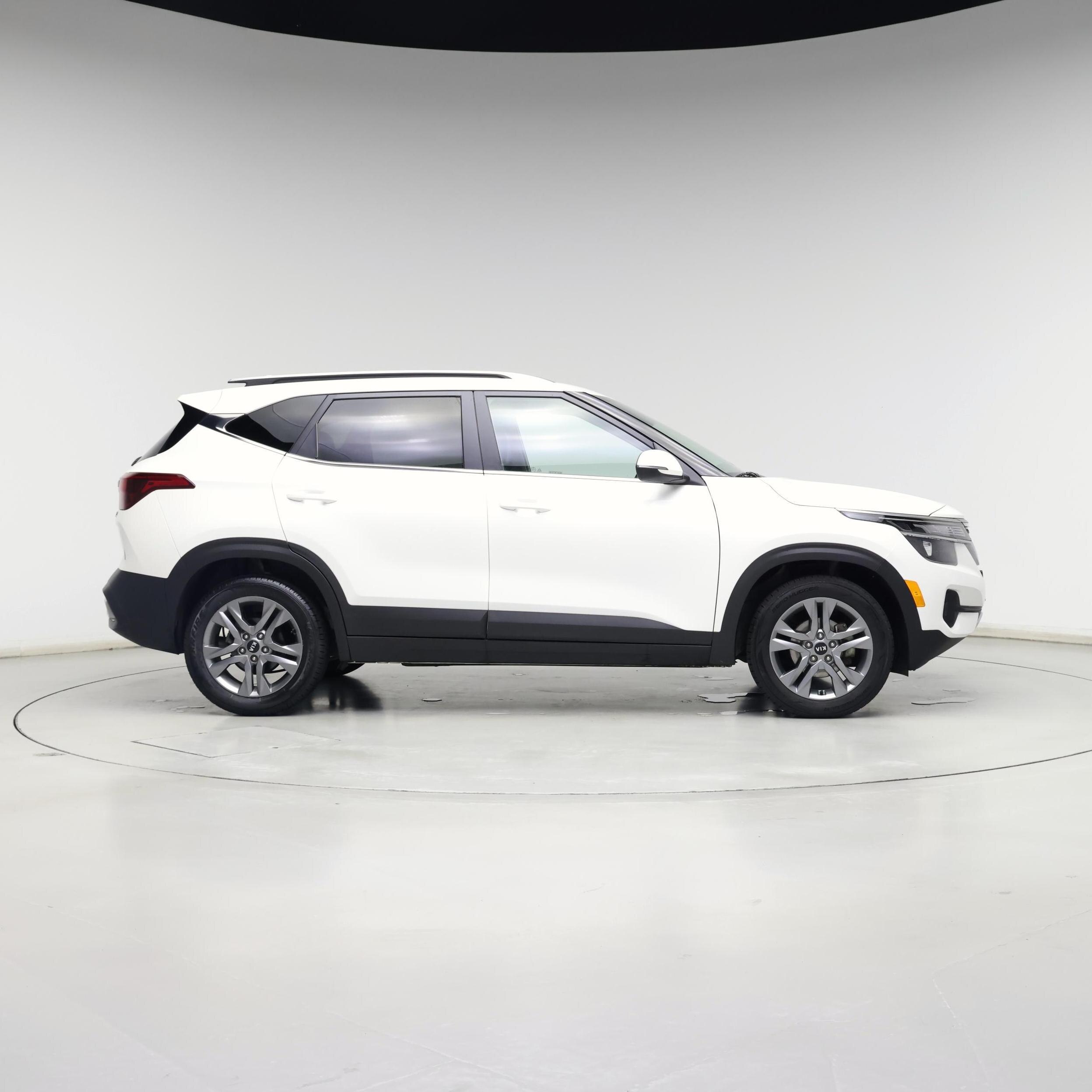 Thumbnail: 2021 Kia Seltos - 7