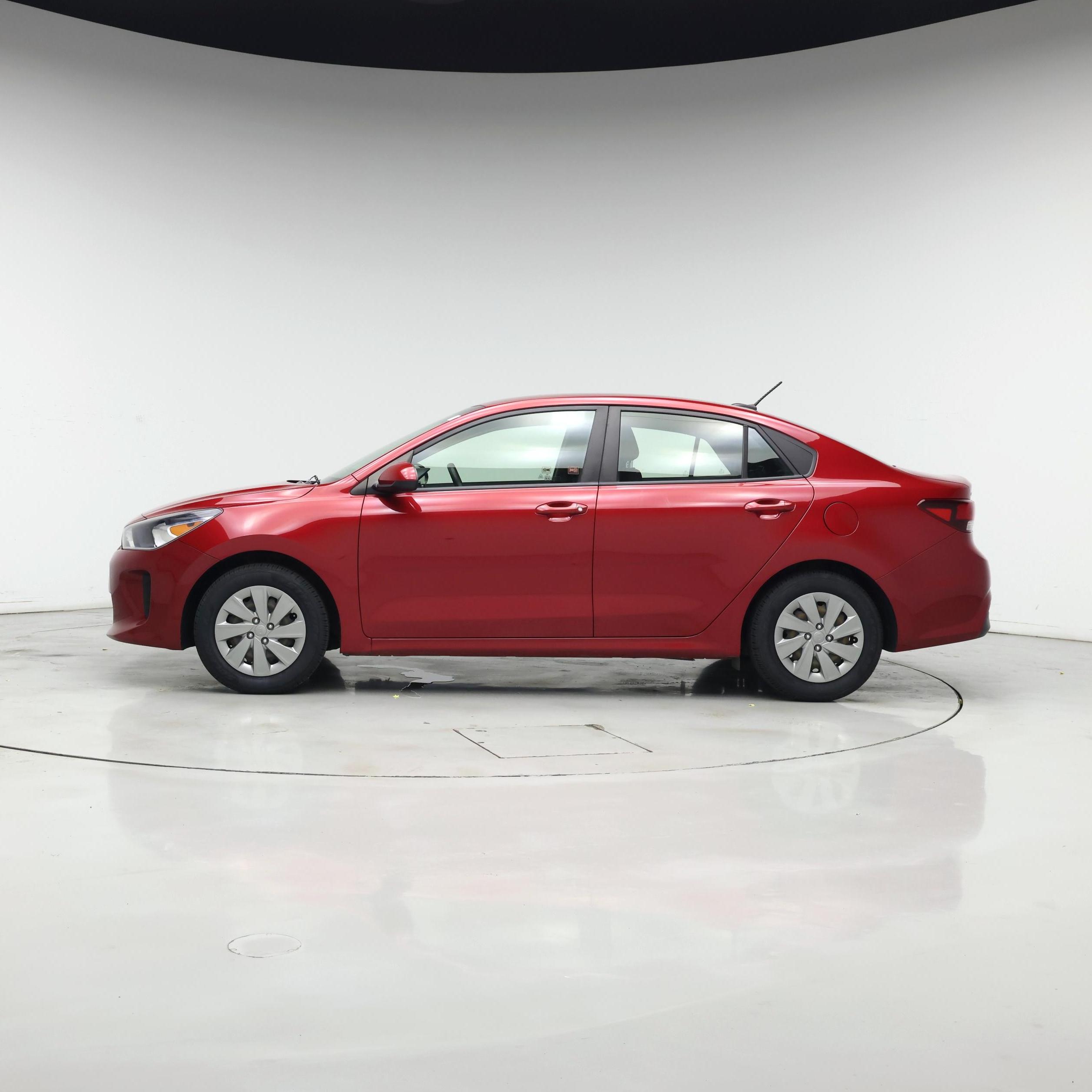 Thumbnail: 2020 Kia Rio - 3