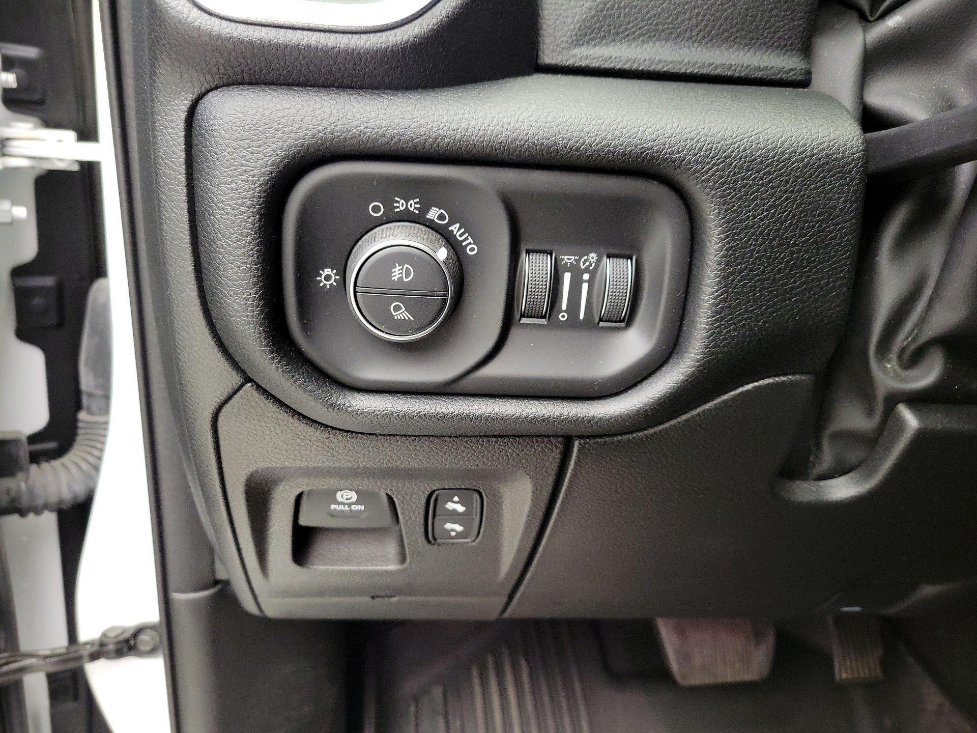 Thumbnail: 2022 RAM 1500 - 13